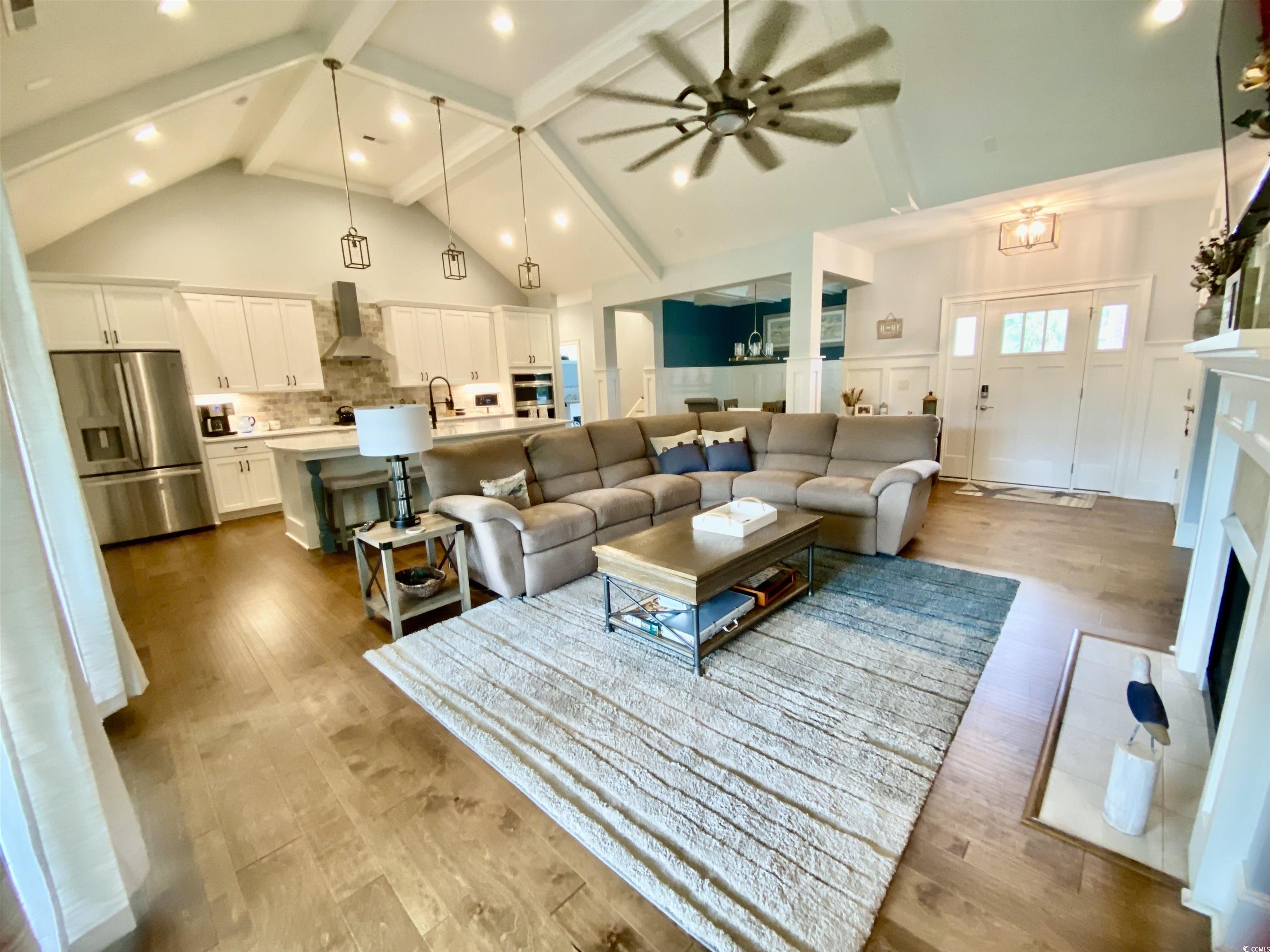 725 Bermuda Walk Property Photo 31