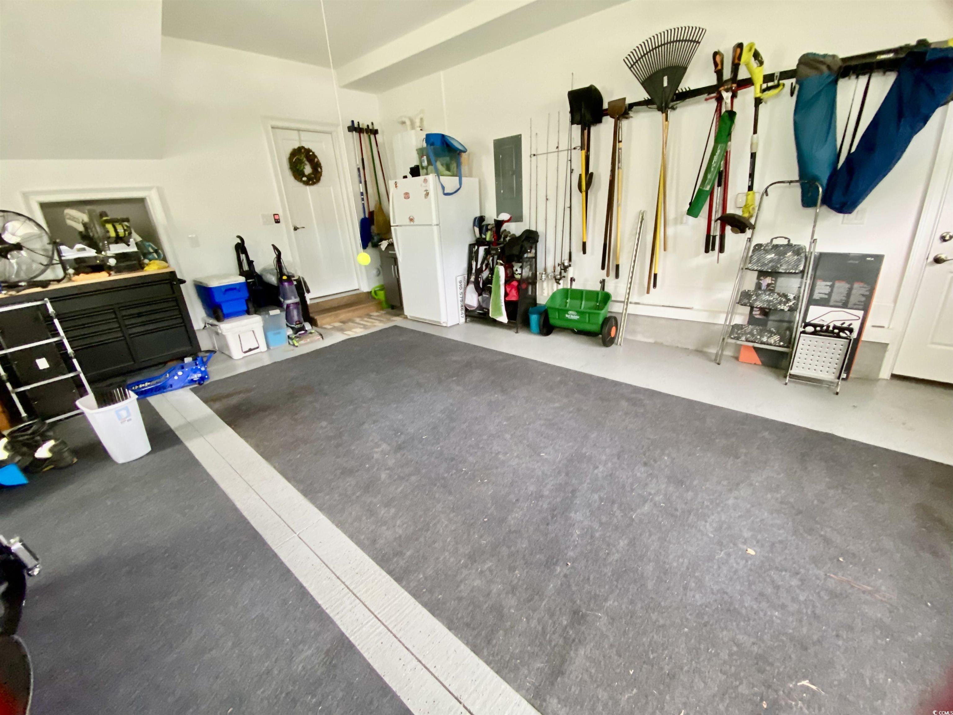 725 Bermuda Walk Property Photo 32