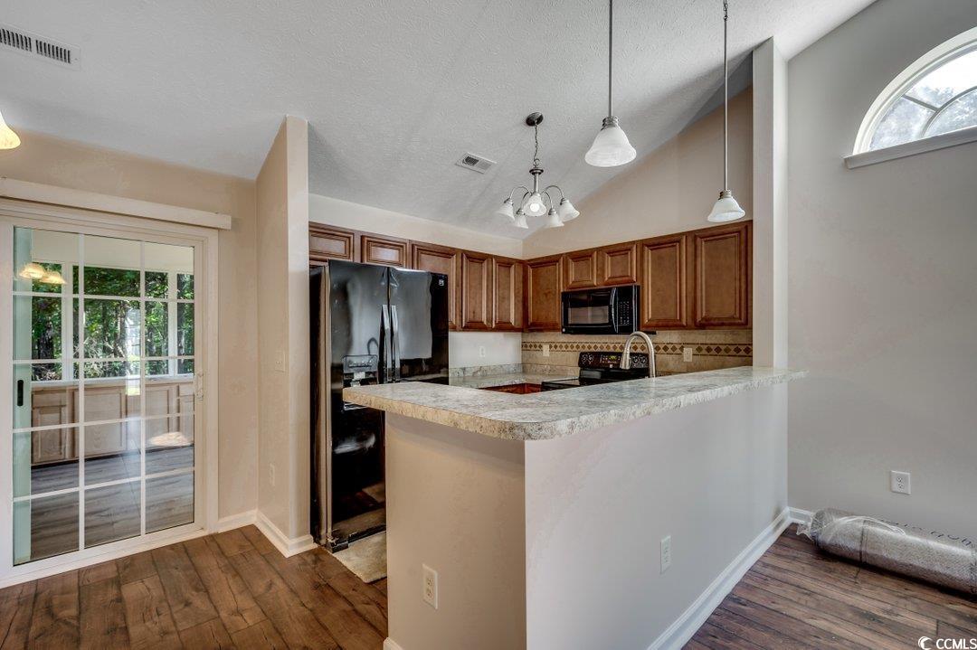 240 Upper Saddle Circle Property Photo 5