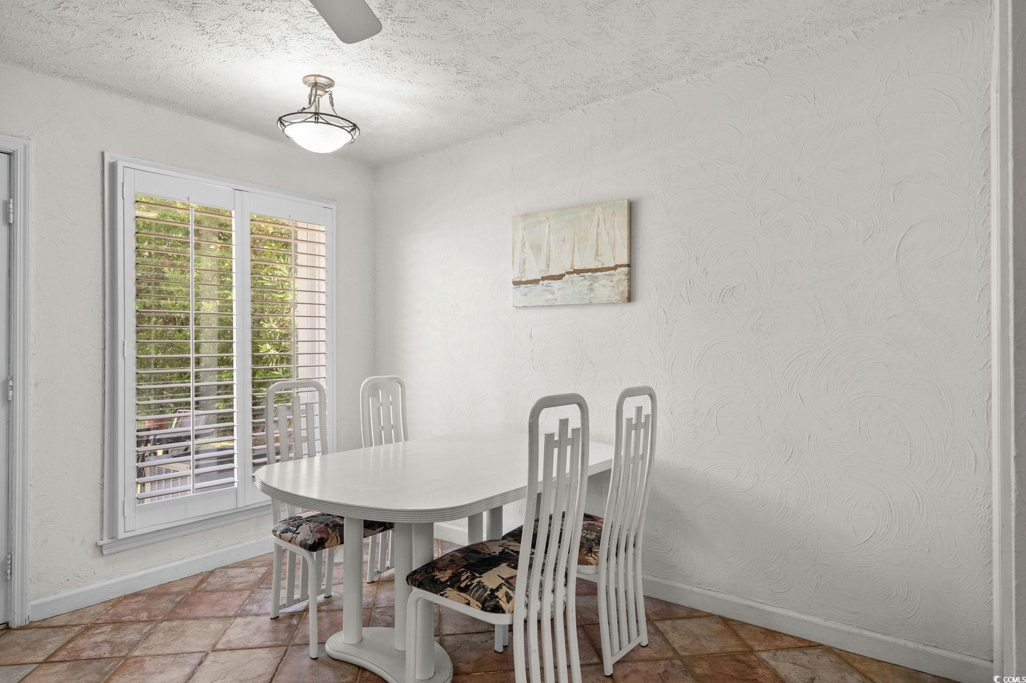 1621 Edge Dr. Property Photo 10