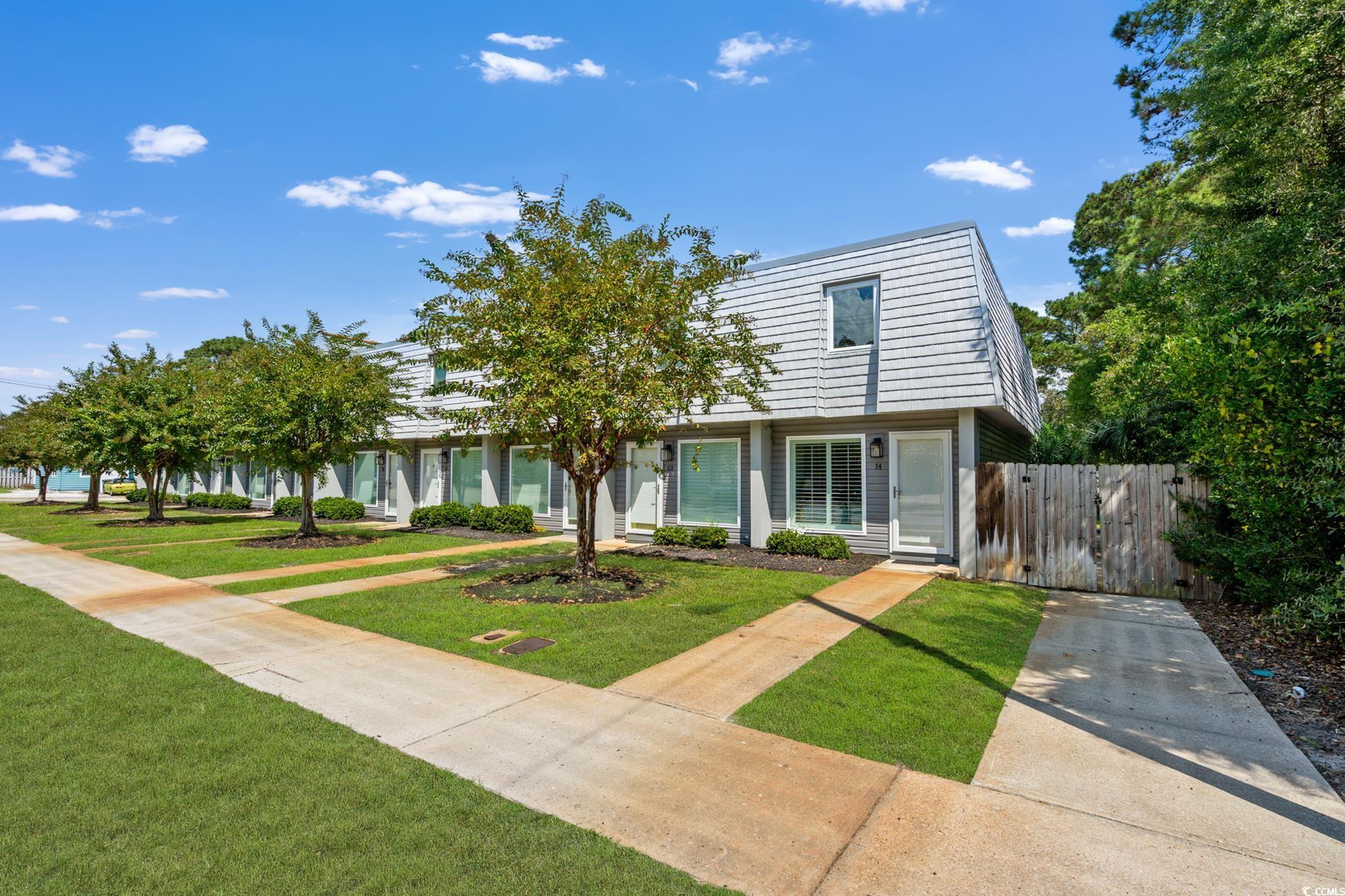 1621 Edge Dr. Property Photo 35