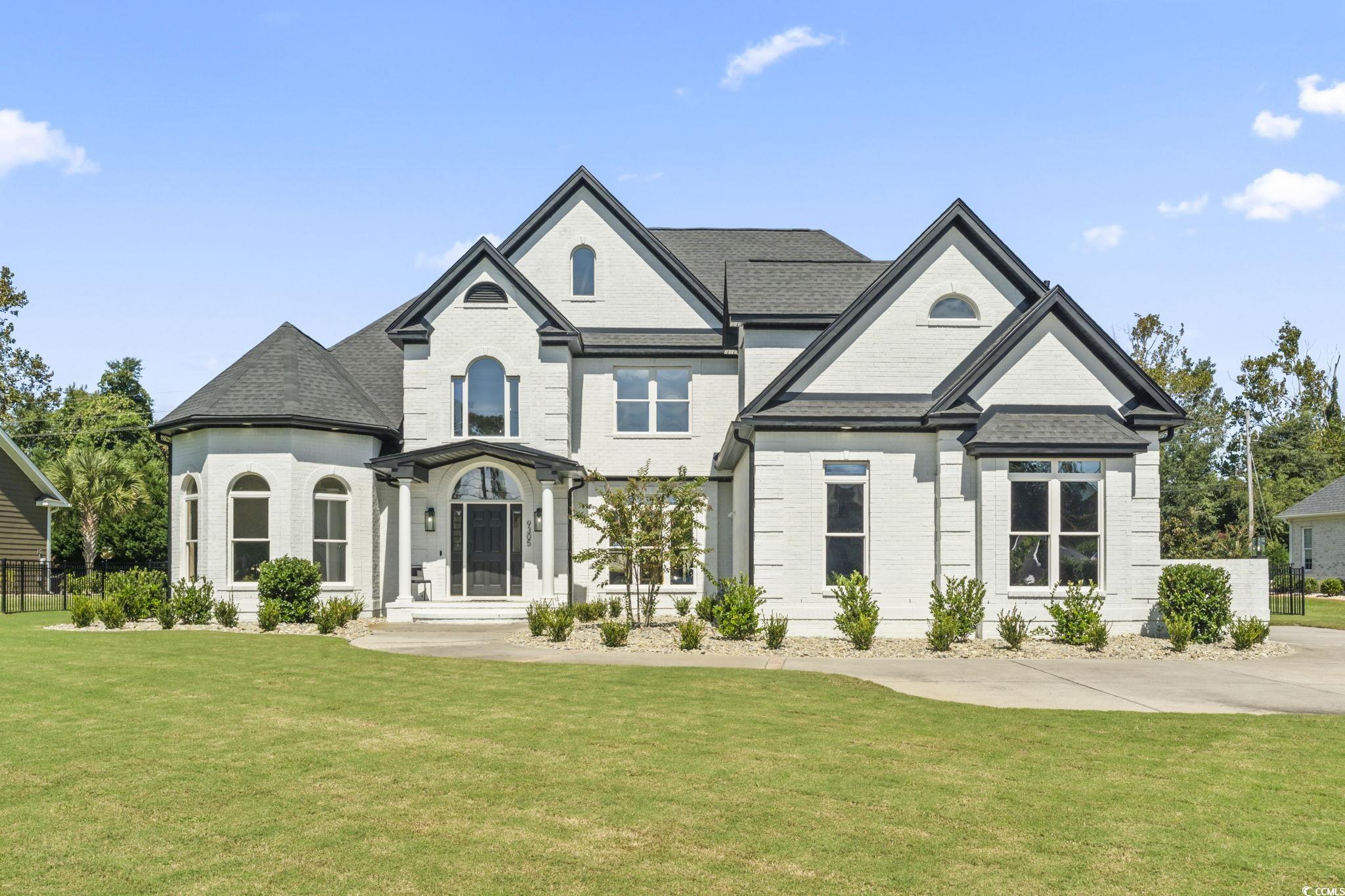 9305 Cove Dr. Property Photo 5