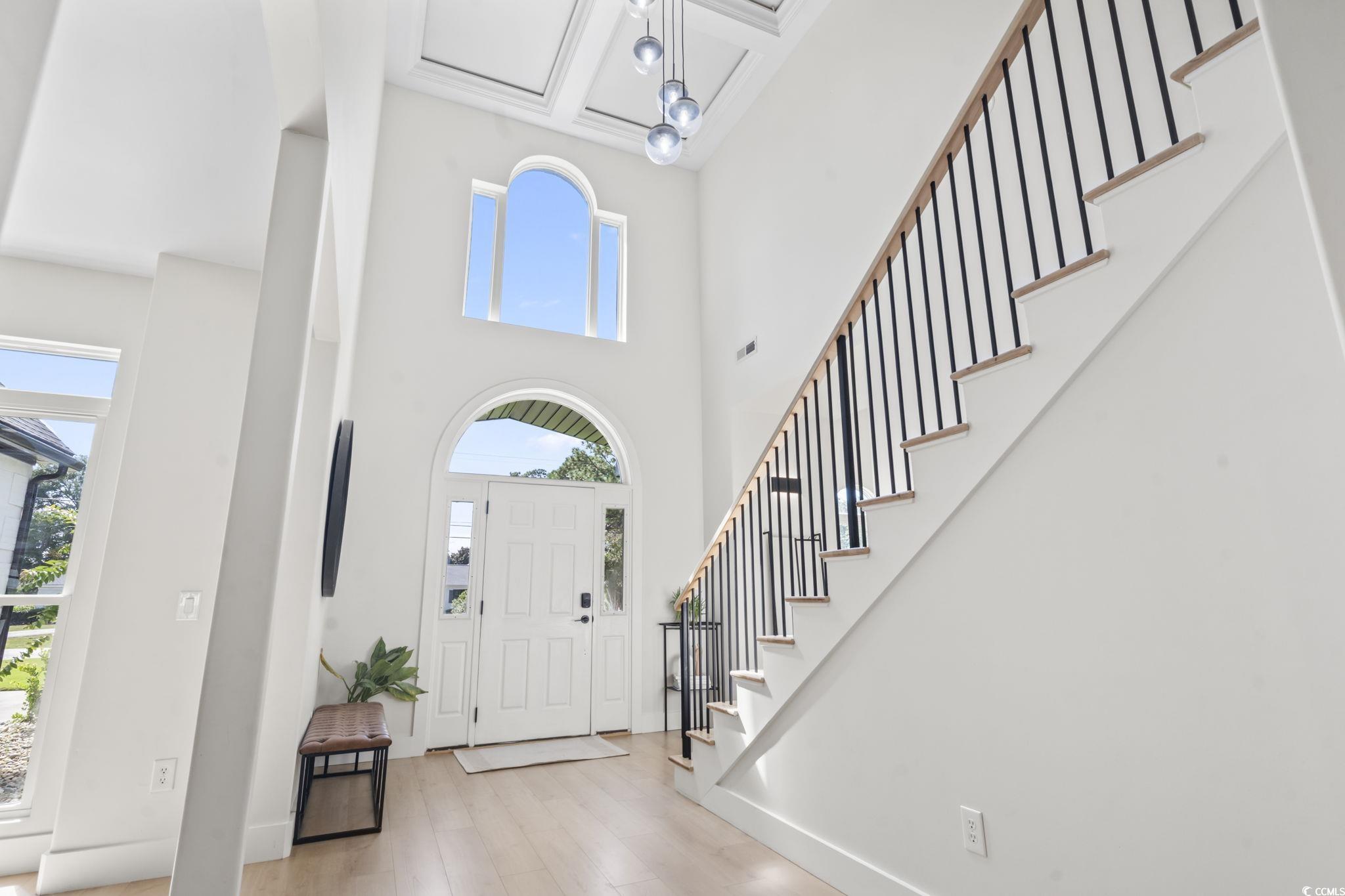 9305 Cove Dr. Property Photo 8