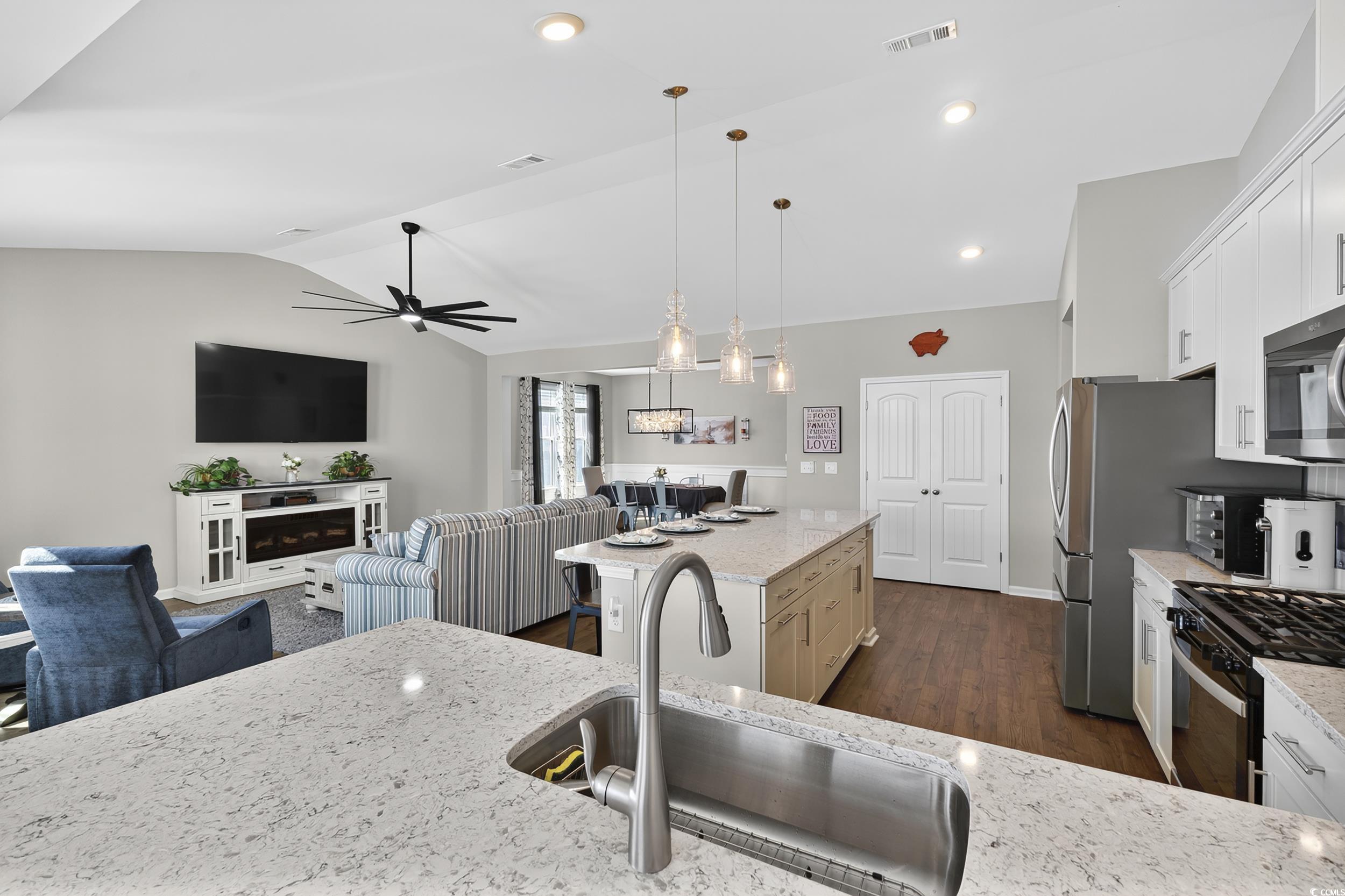 5216 Lucy Way Property Photo 23