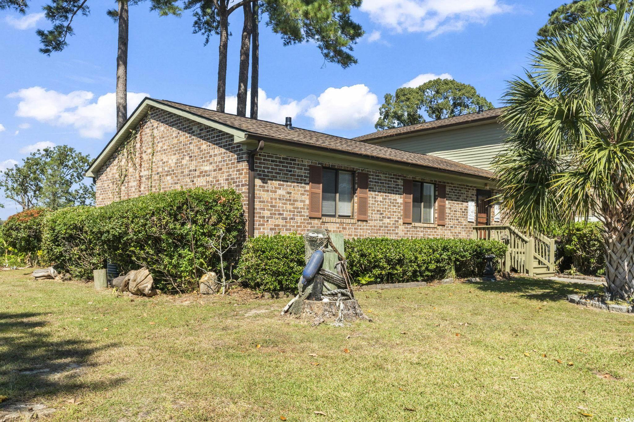 305 Resort Dr. Property Photo 3