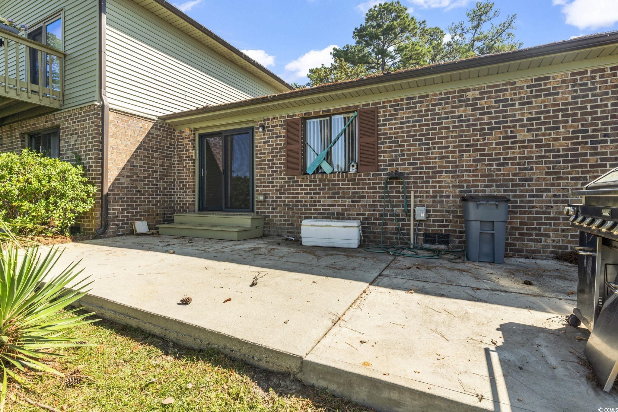 305 Resort Dr. Property Photo 5