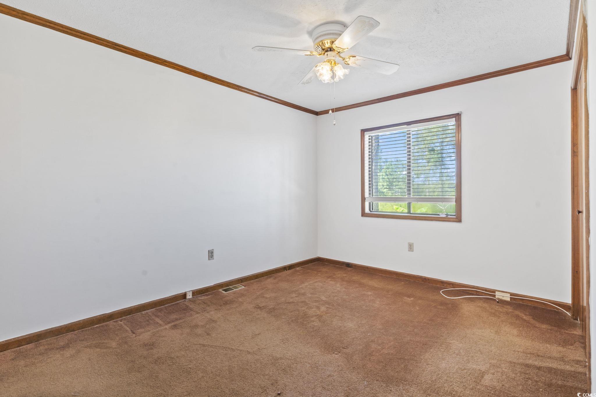 305 Resort Dr. Property Photo 23