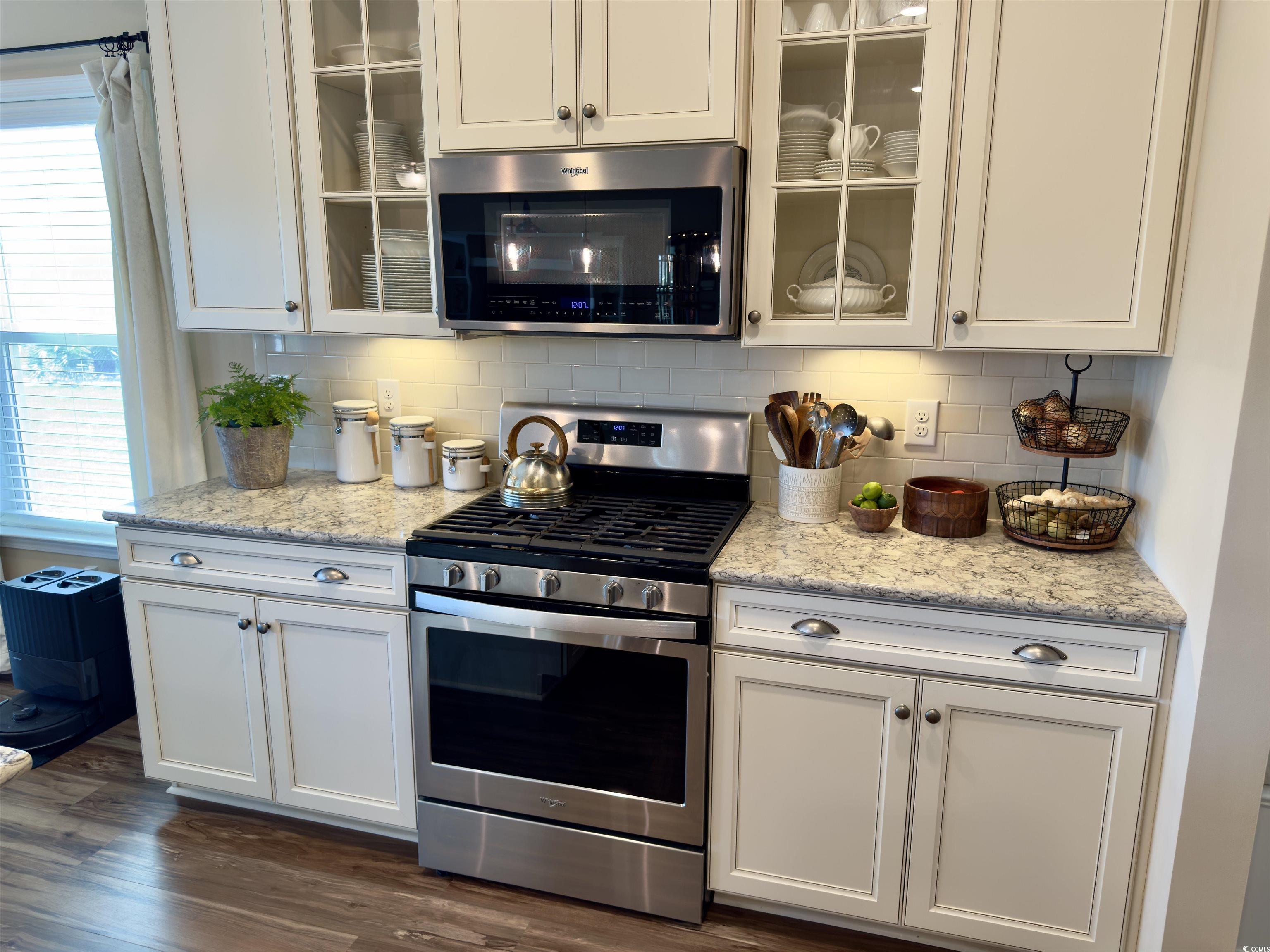 591 Hickman St. Property Photo 4