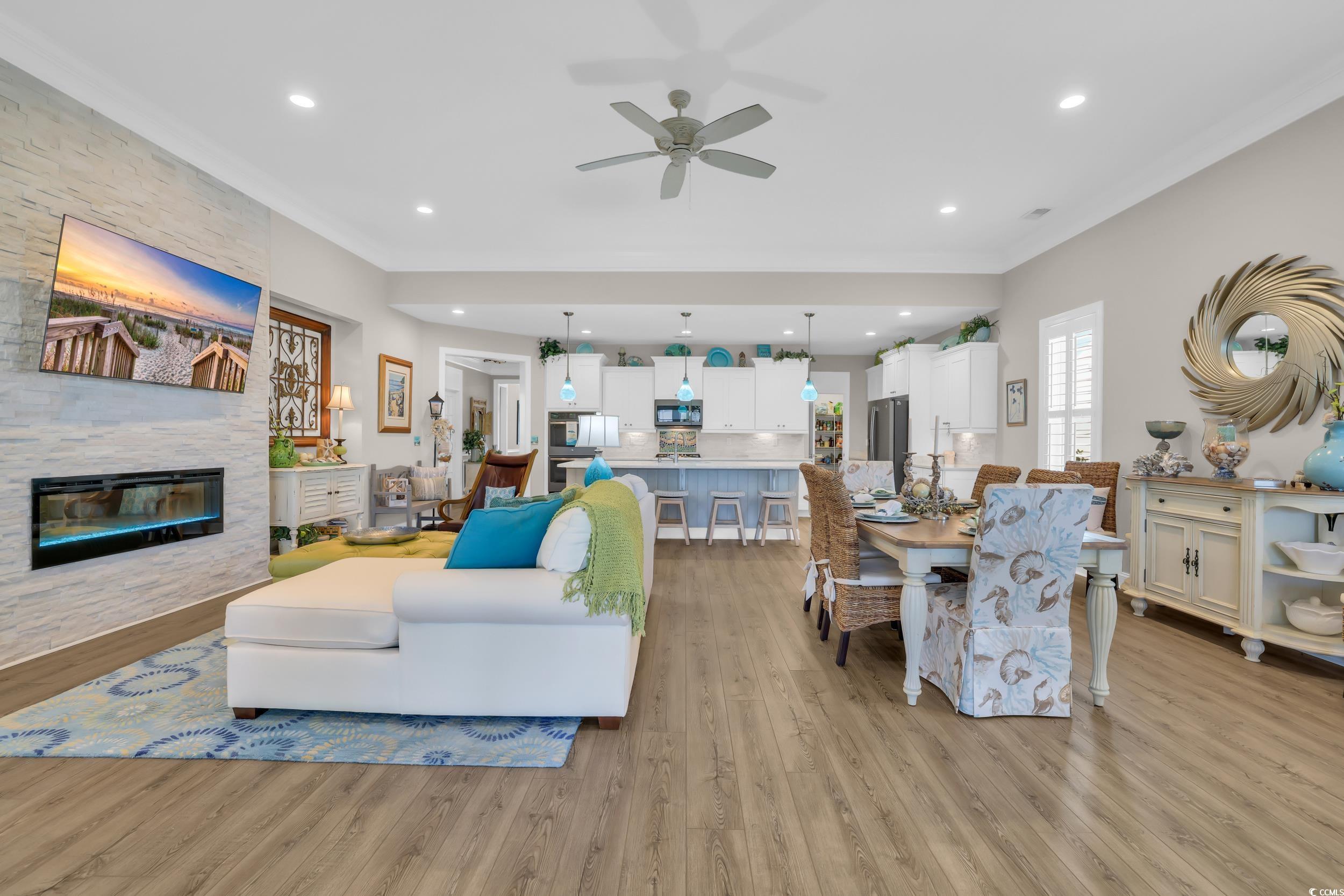 1959 Silver Spring Ln. Property Photo 5