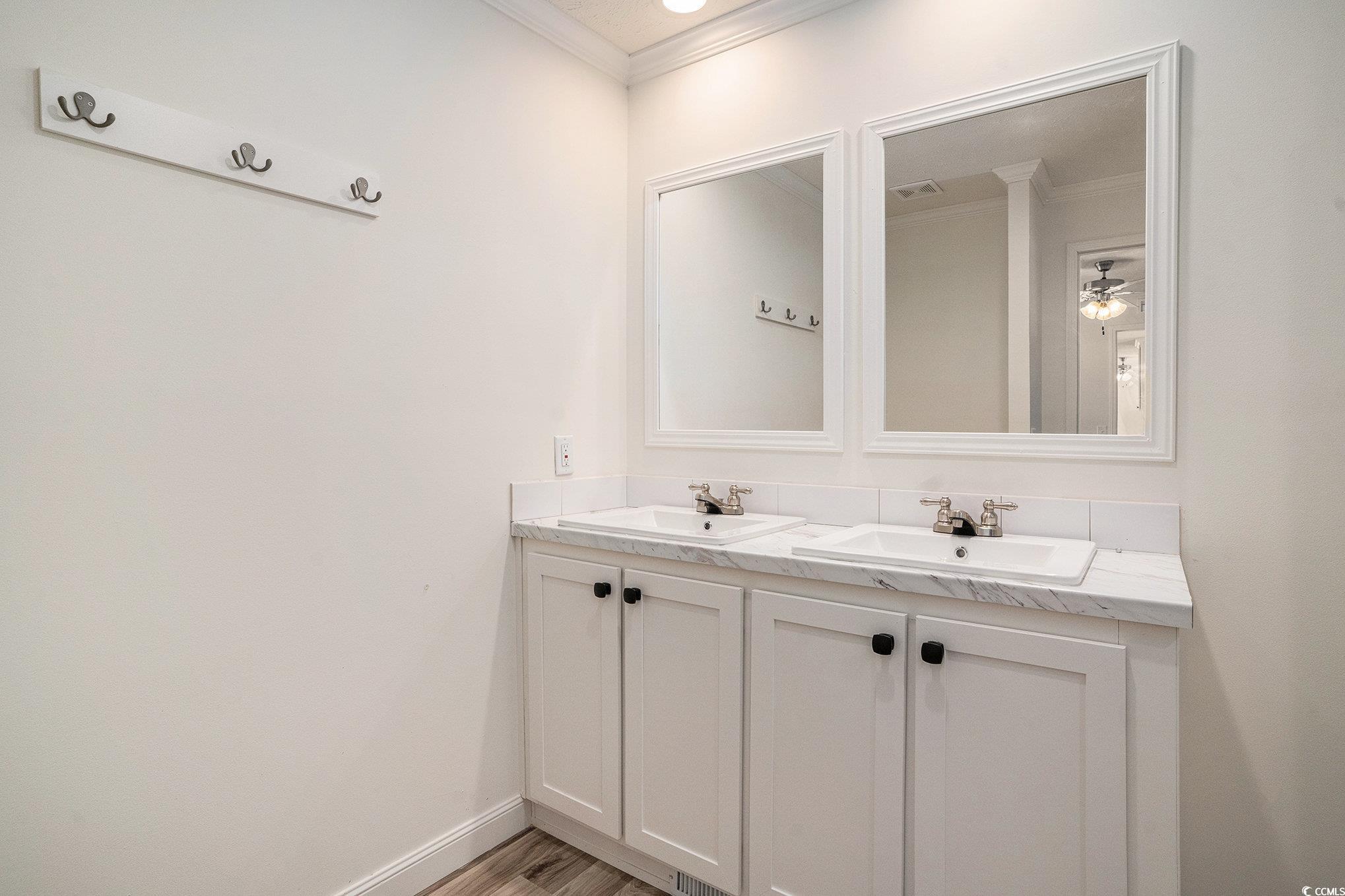 978 Periwinkle Pl. Property Photo 18