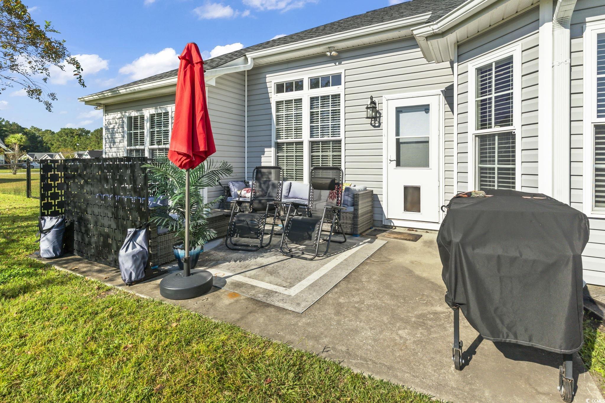 222 Macarthur Dr. Property Photo 3