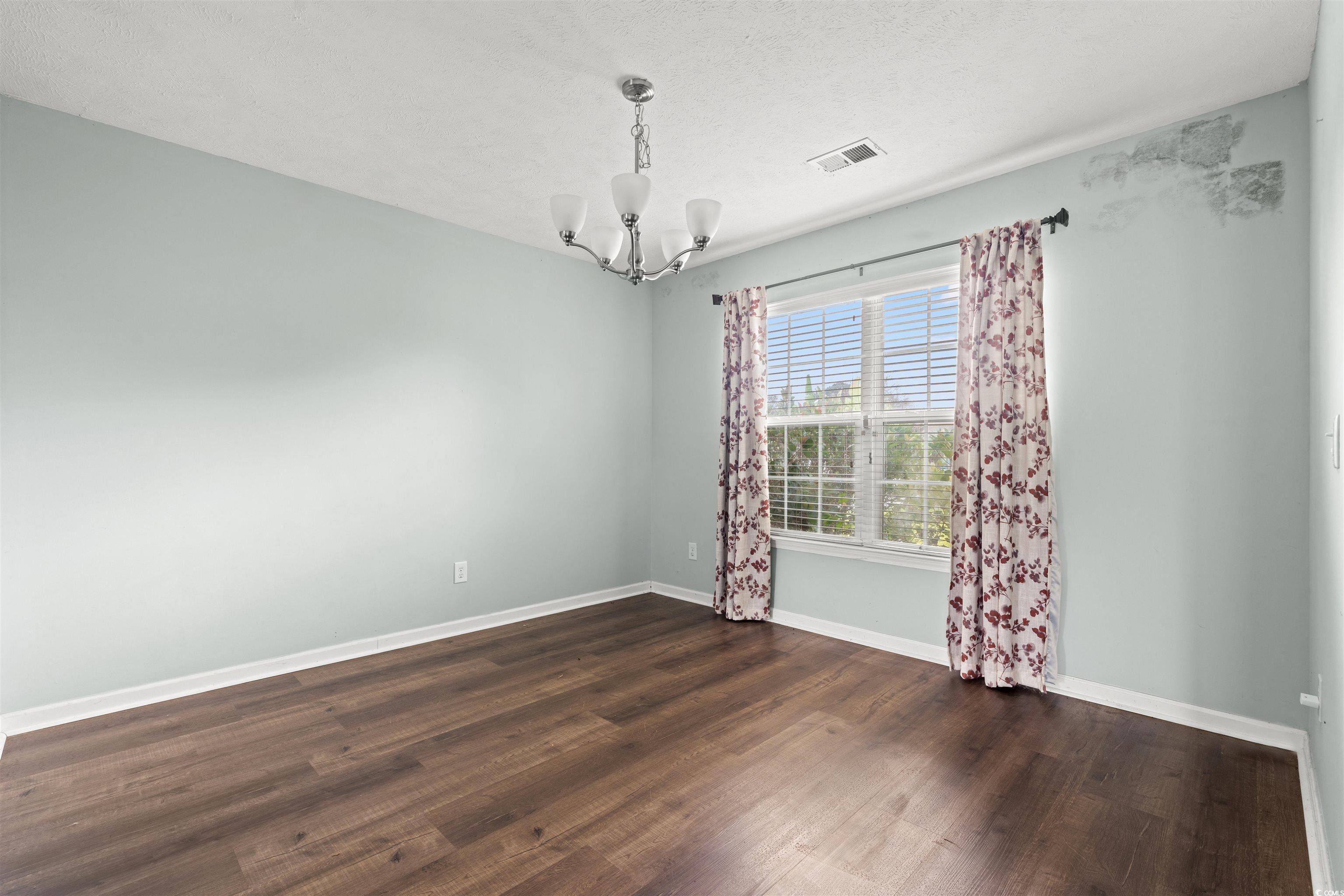 1004 Jocassee Dr. Property Photo 7