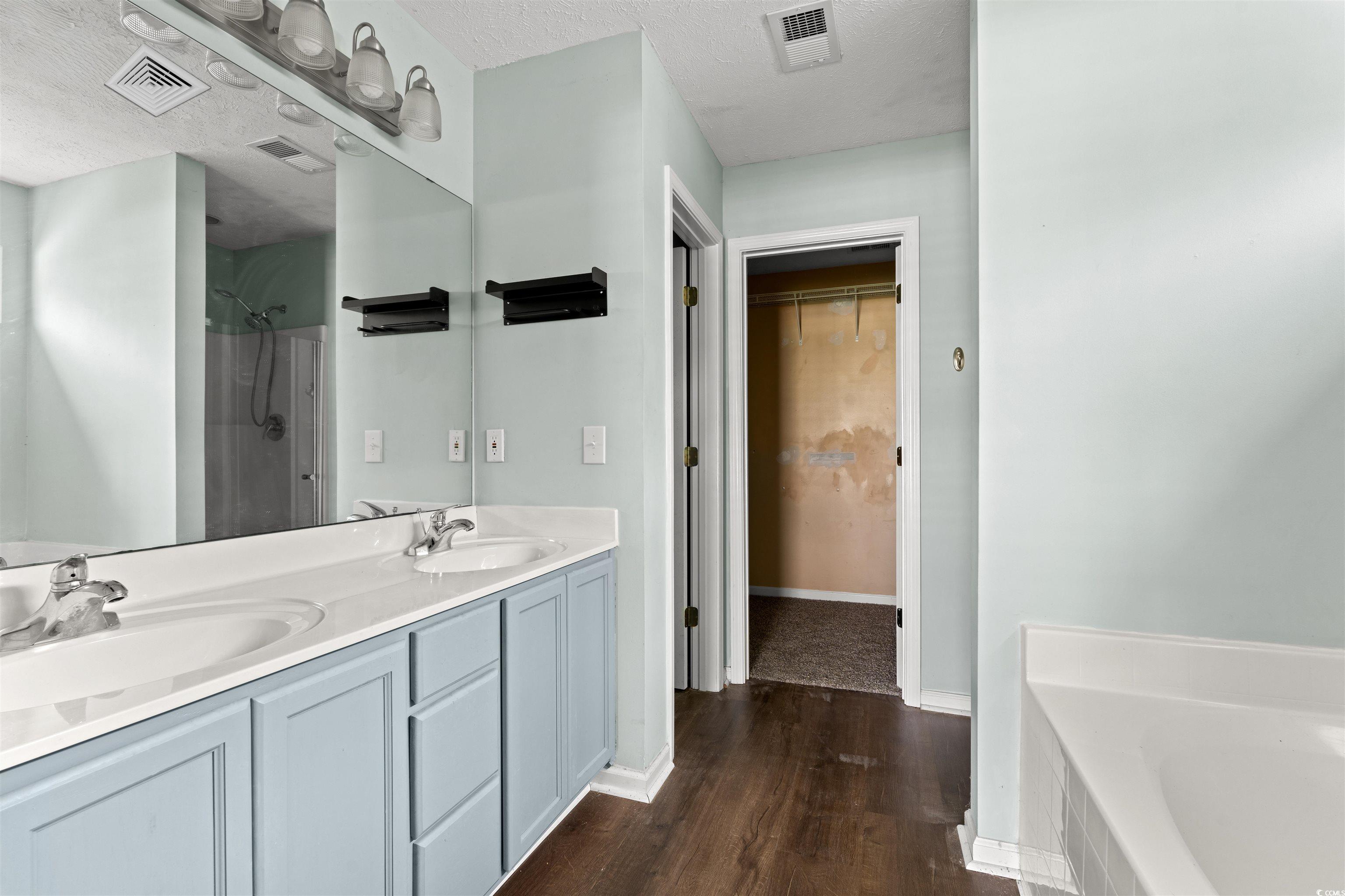 1004 Jocassee Dr. Property Photo 10