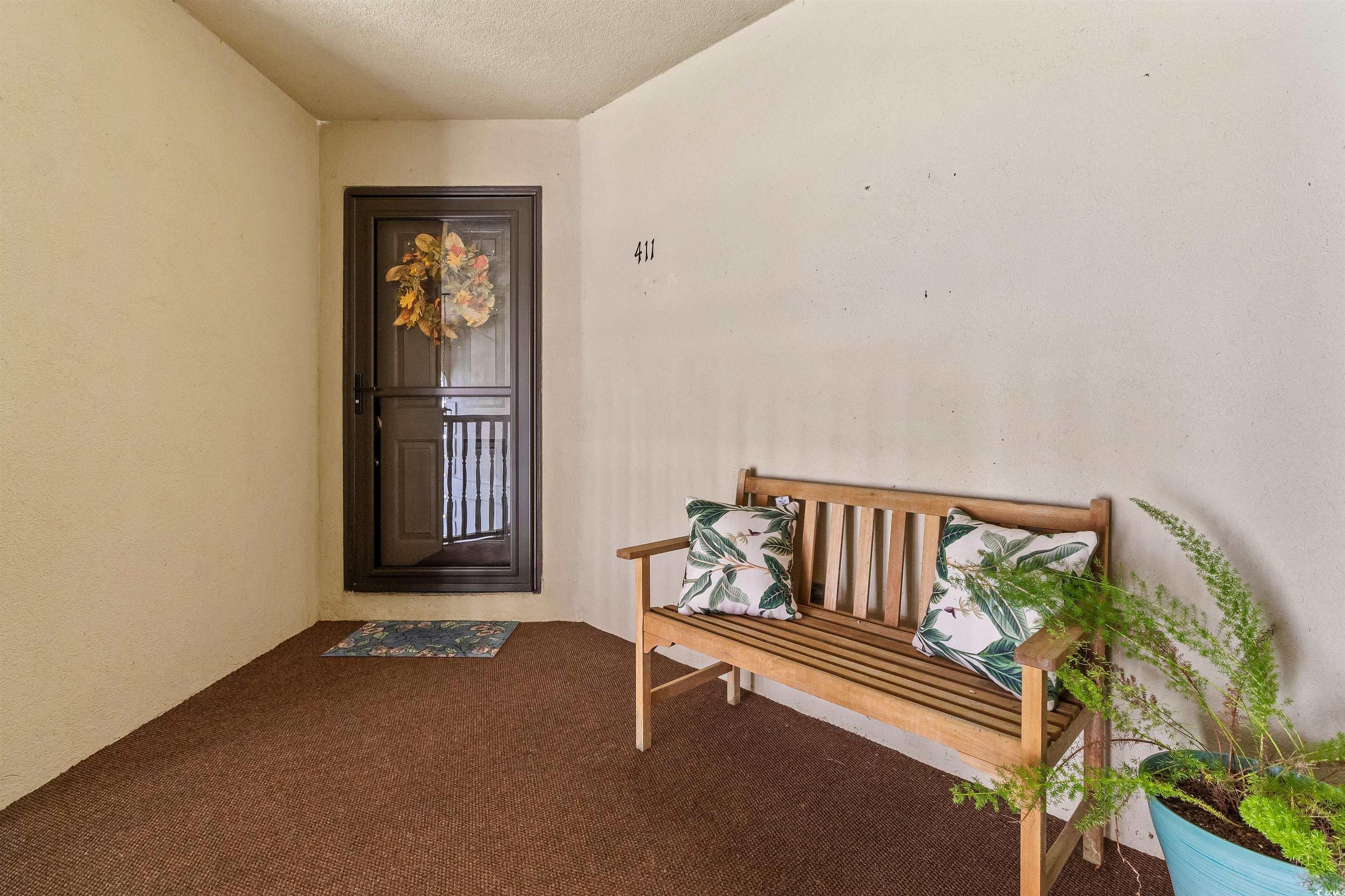 411 Pipers Ln. Property Photo 3