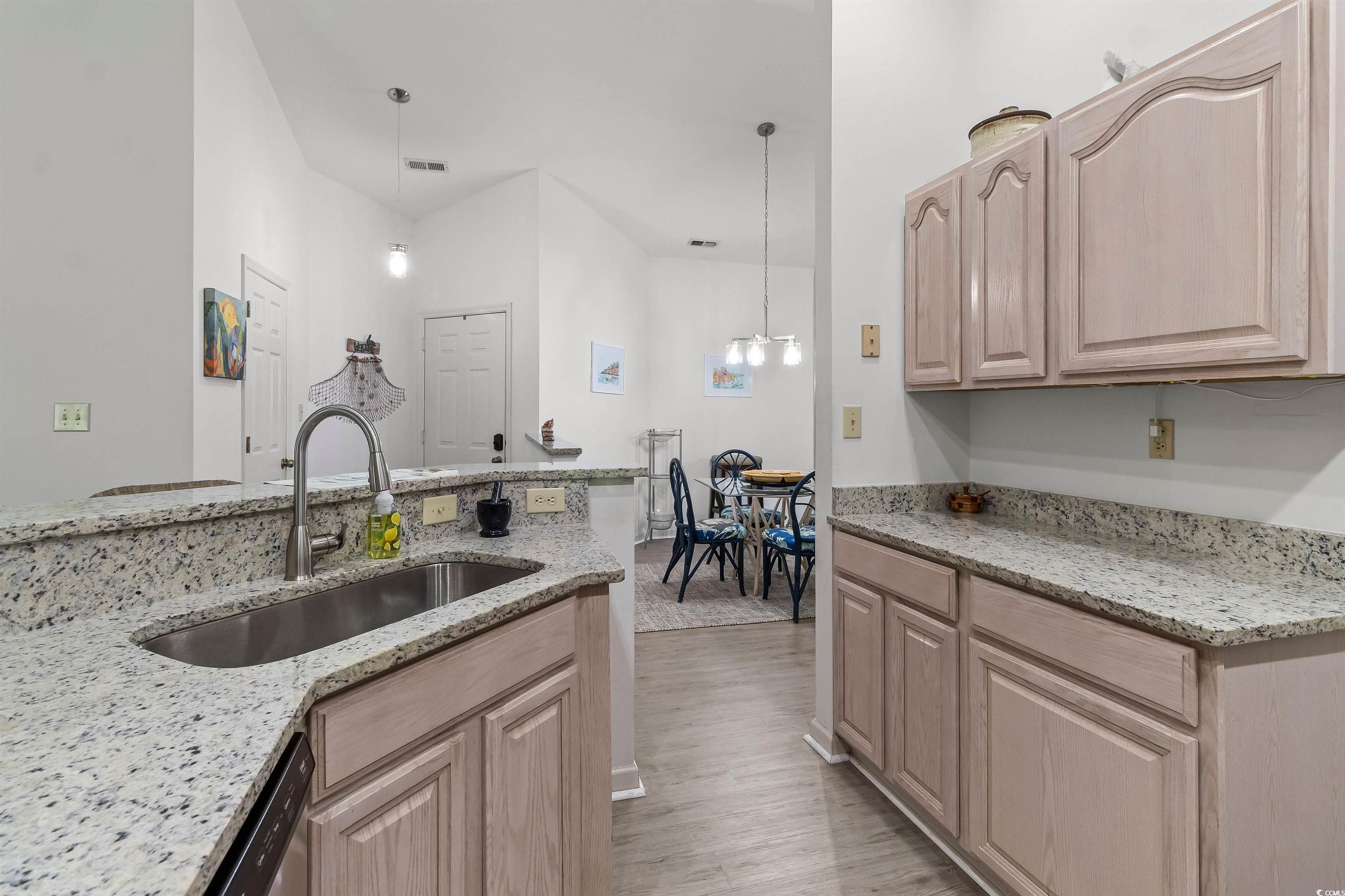 411 Pipers Ln. Property Photo 14