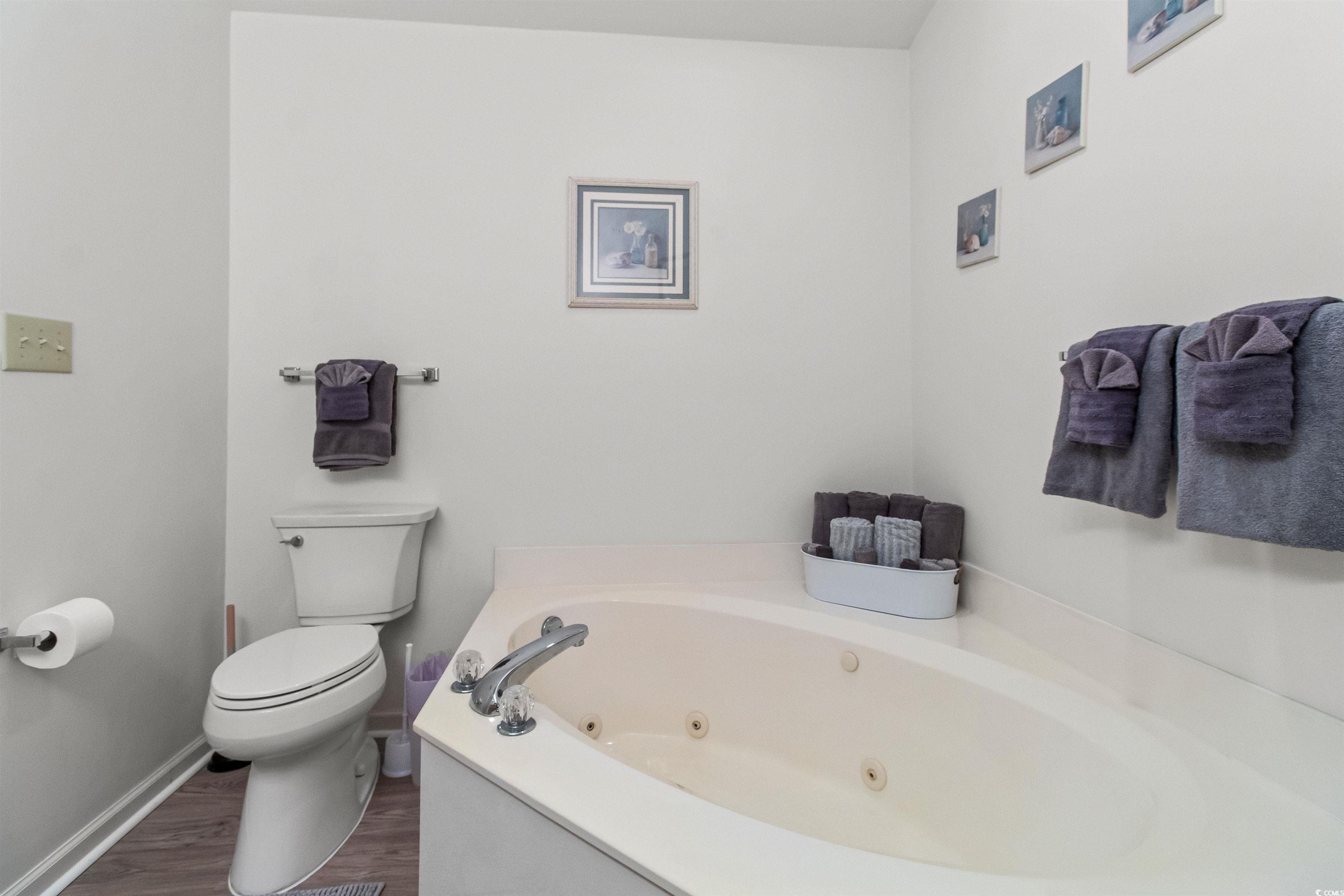 411 Pipers Ln. Property Photo 26