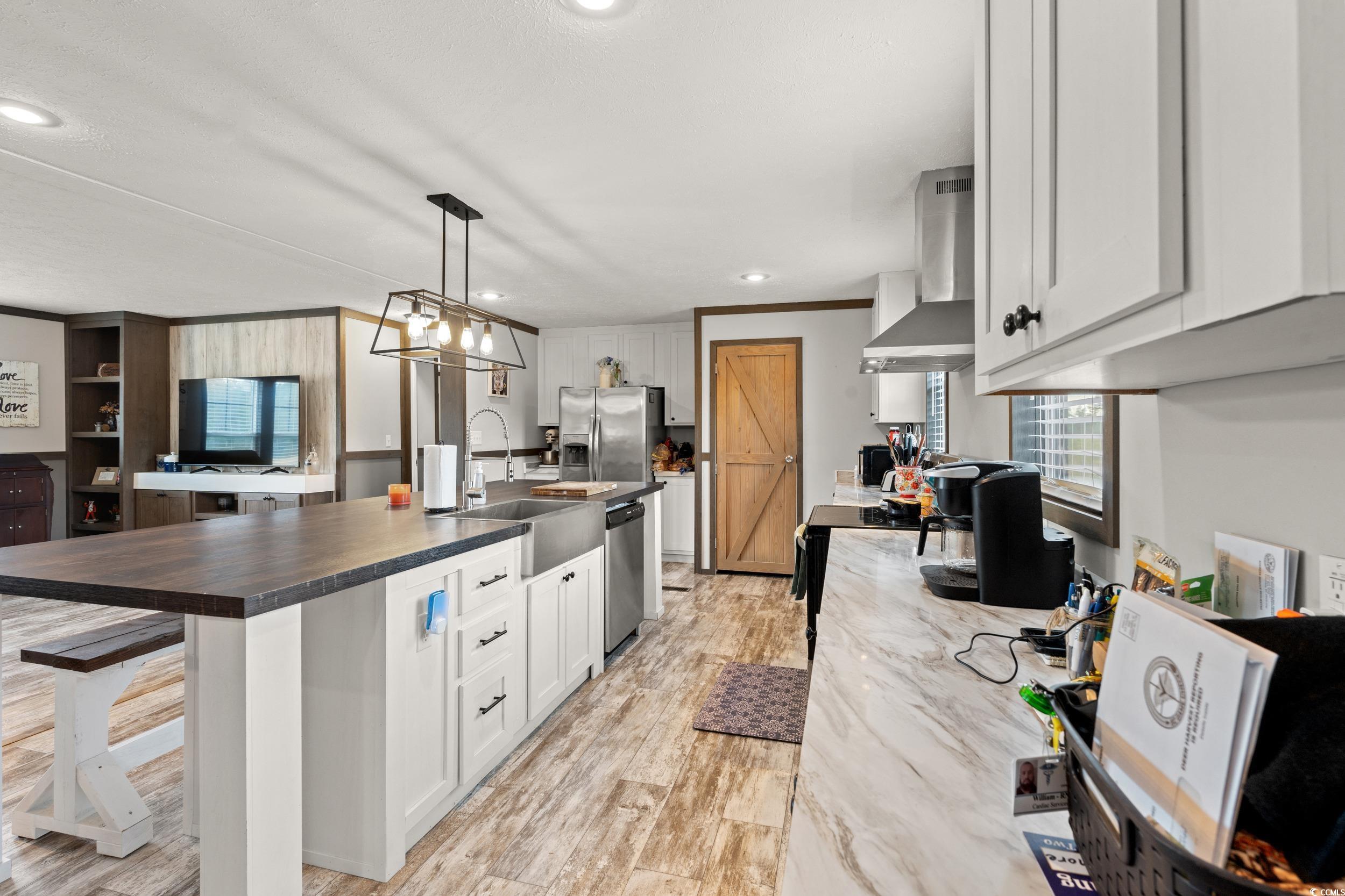 1217 Poplar Creek Rd Property Photo 10