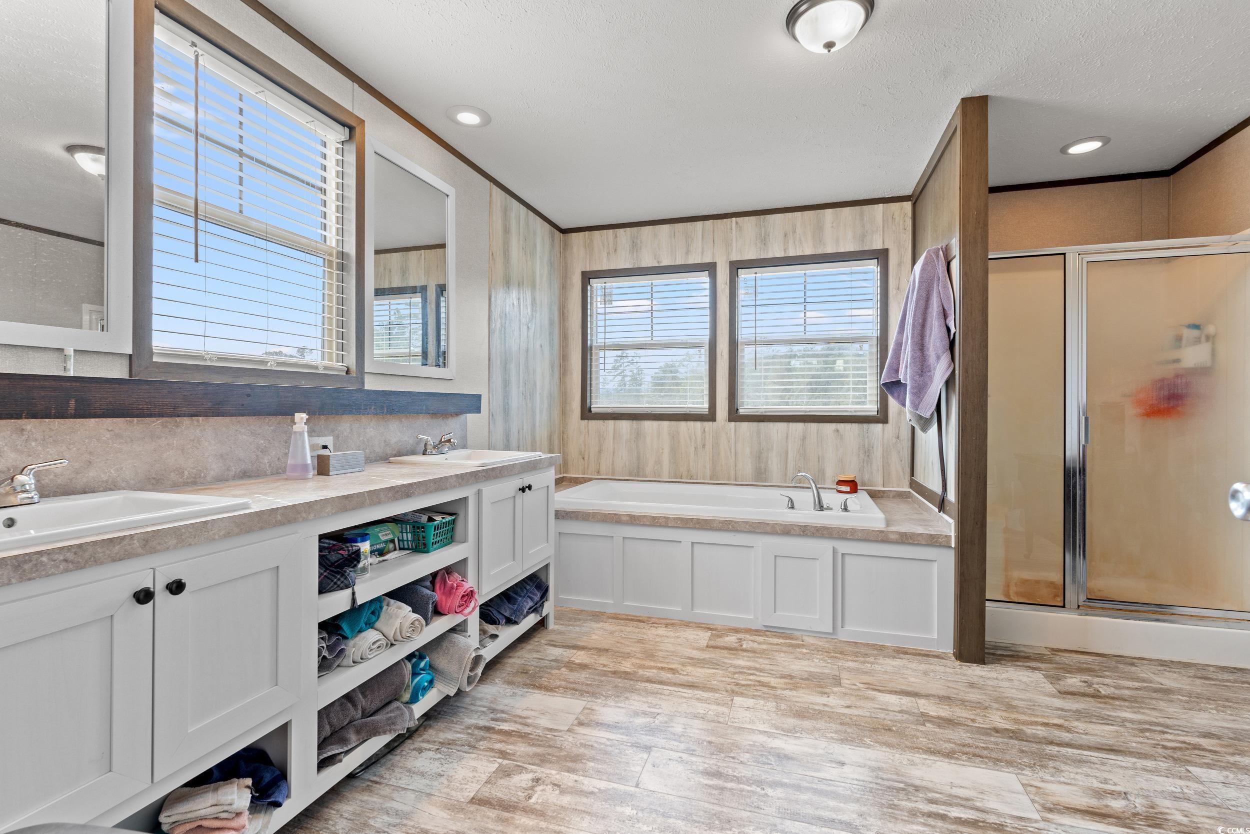 1217 Poplar Creek Rd Property Photo 16