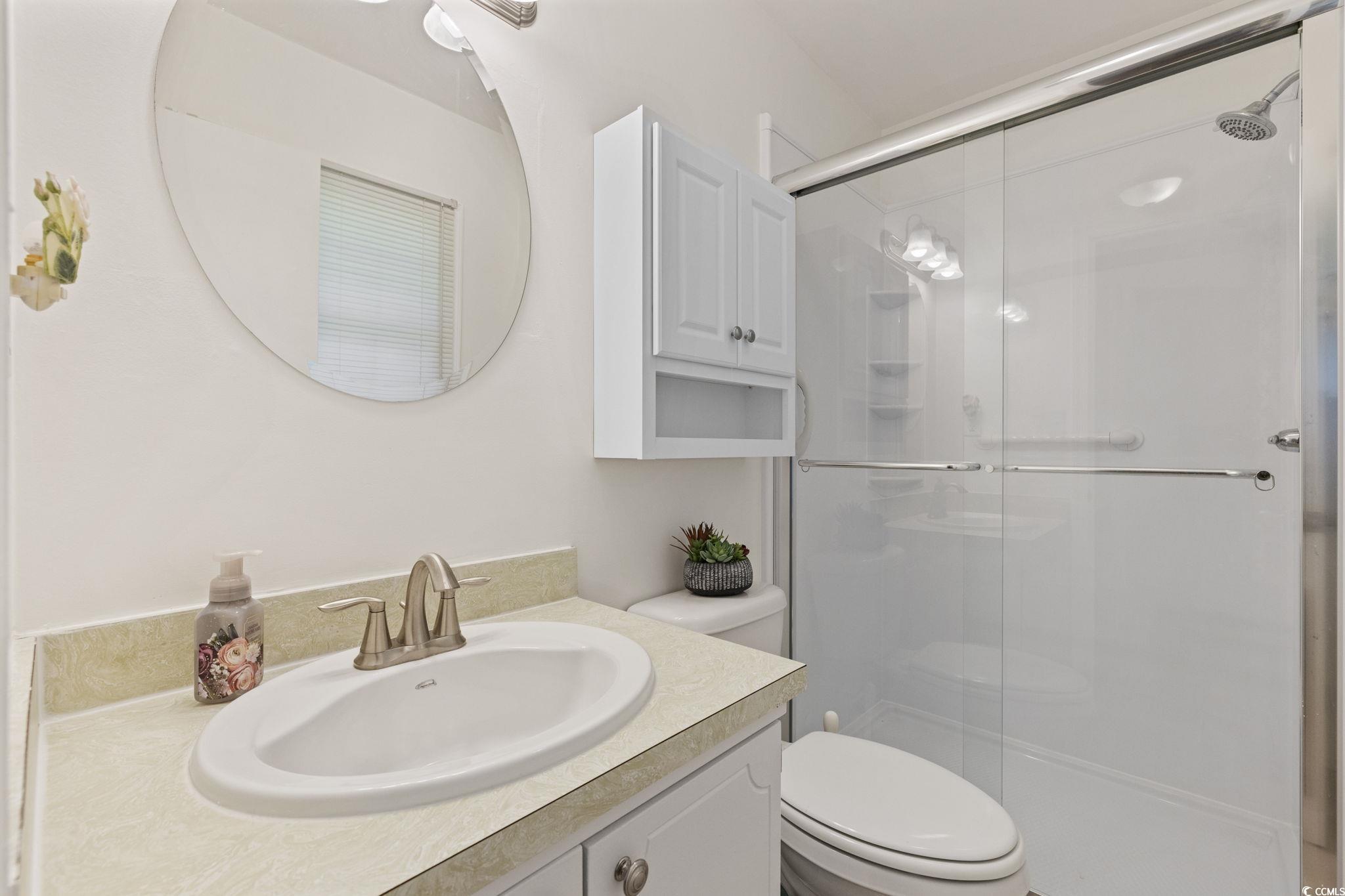 811 Shirley Dr. Property Photo 8