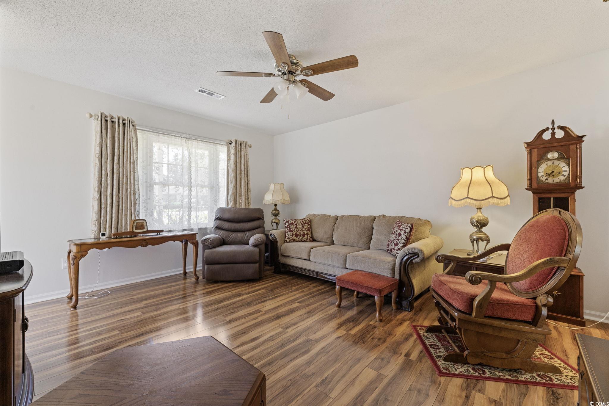 811 Shirley Dr. Property Photo 9