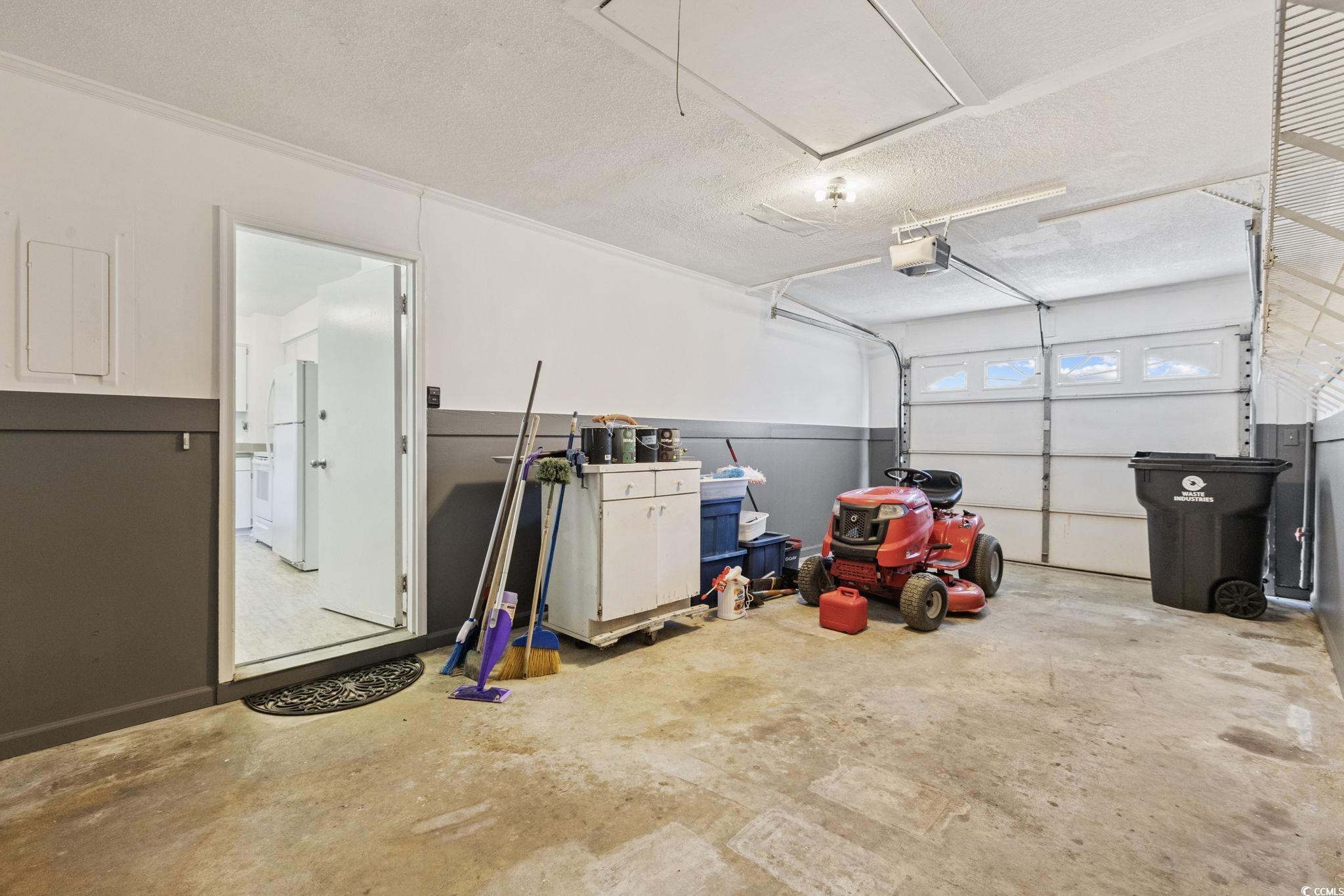 811 Shirley Dr. Property Photo 14