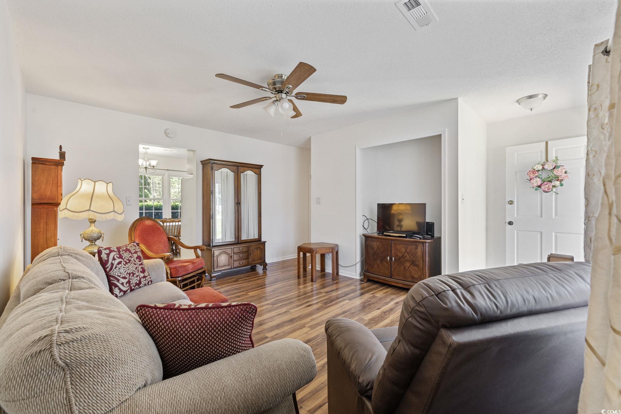 811 Shirley Dr. Property Photo 16