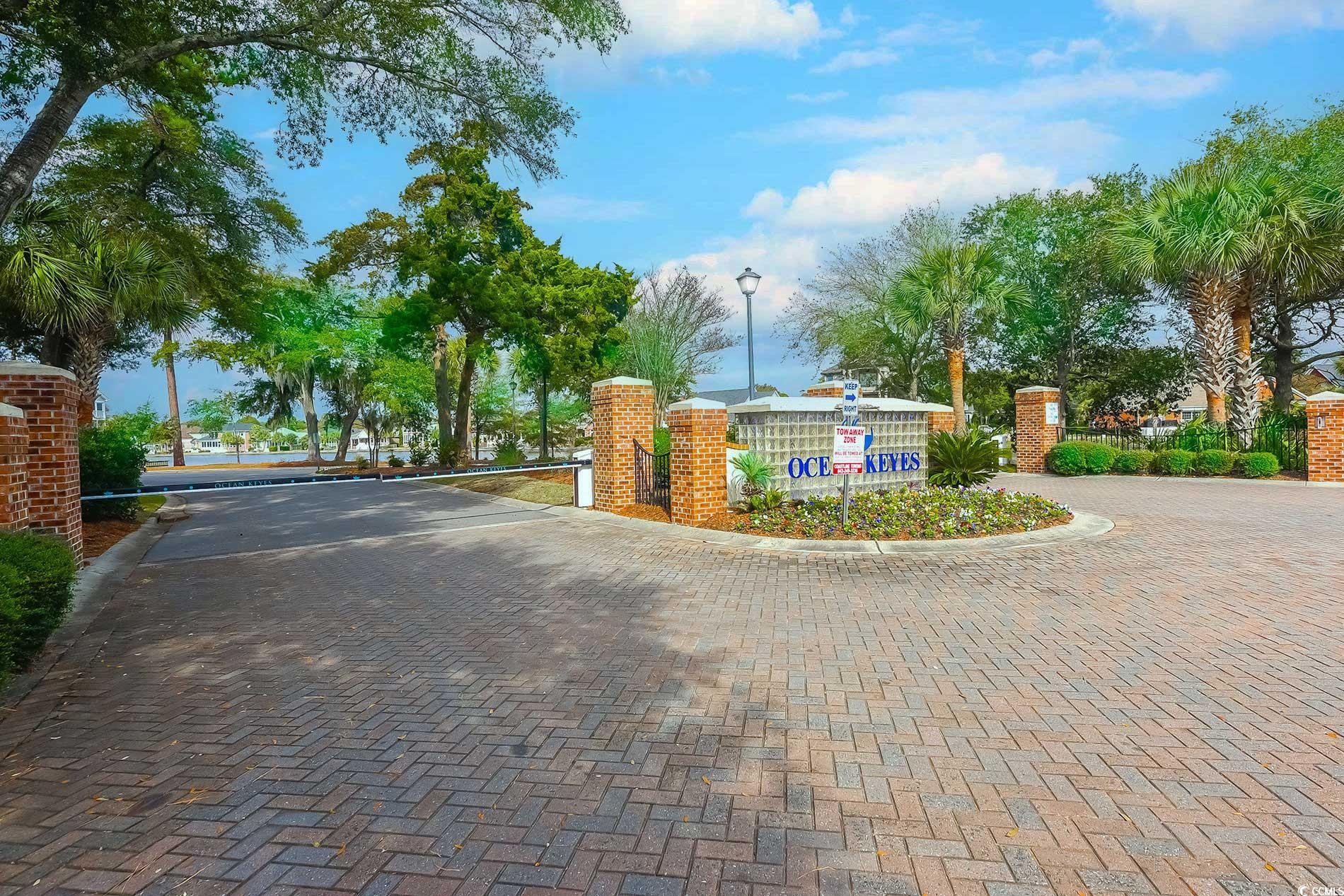 601 Hillside Dr. N Property Photo 33