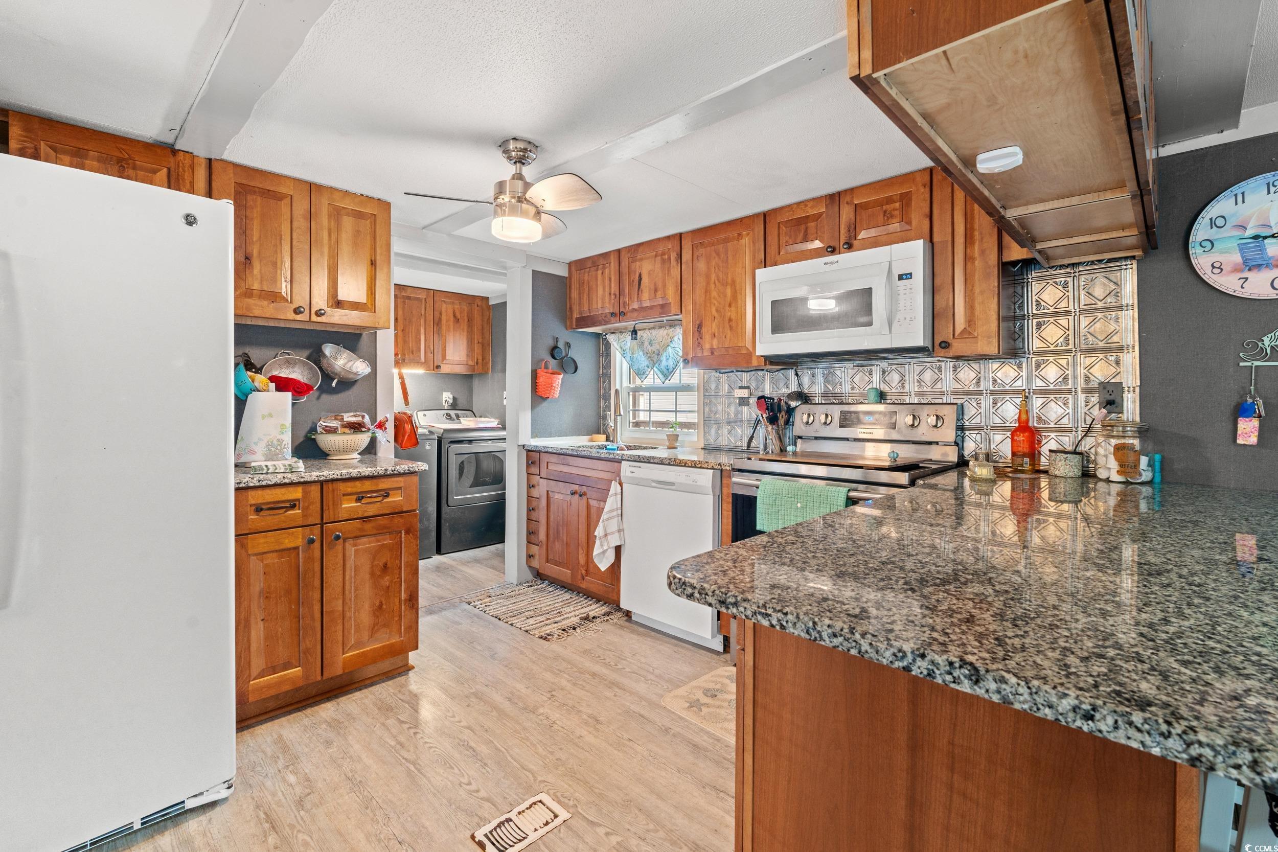 59 Crooked Island Circle Property Photo 11