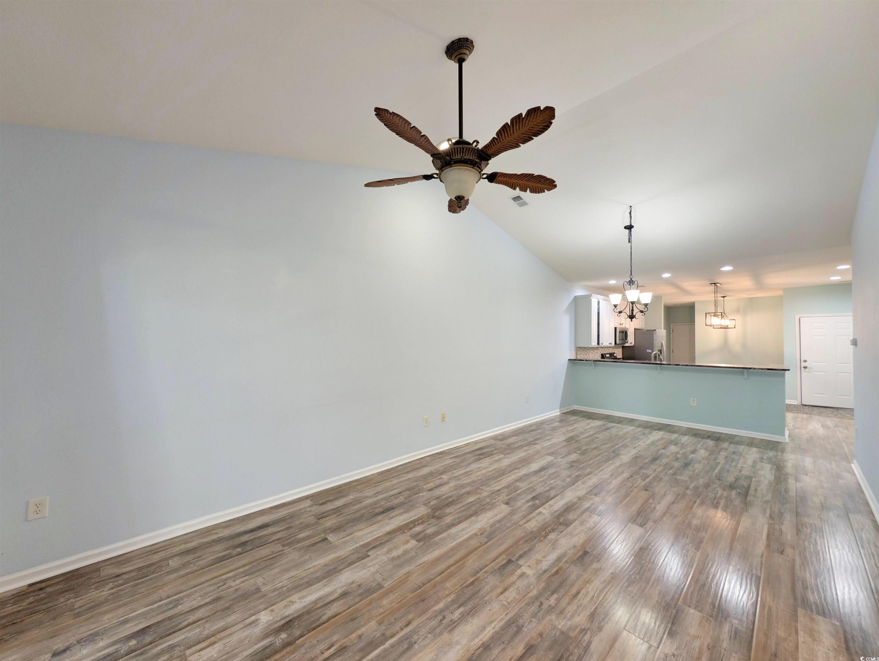 400 Woodpecker Ln. Property Photo 15