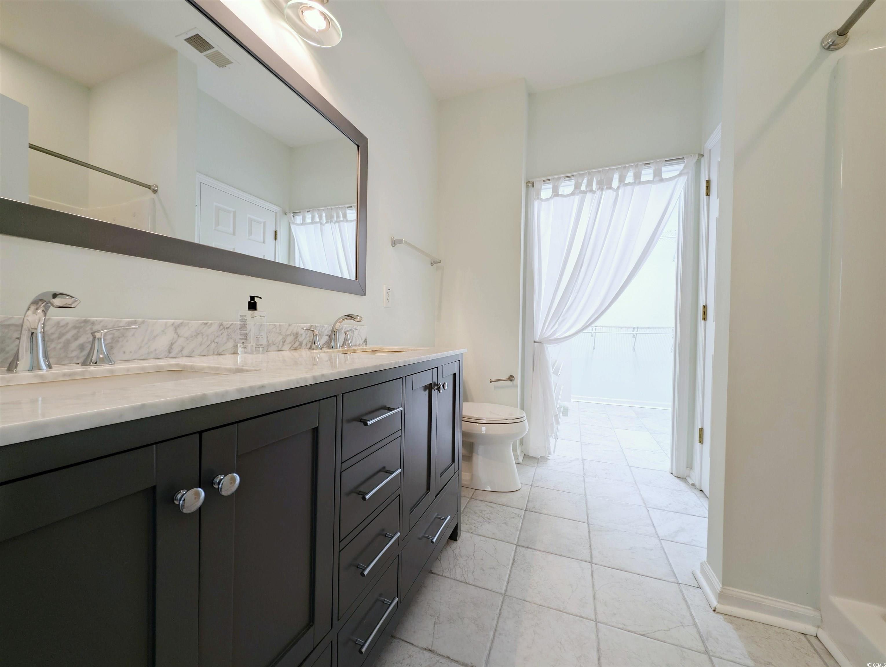 400 Woodpecker Ln. Property Photo 20