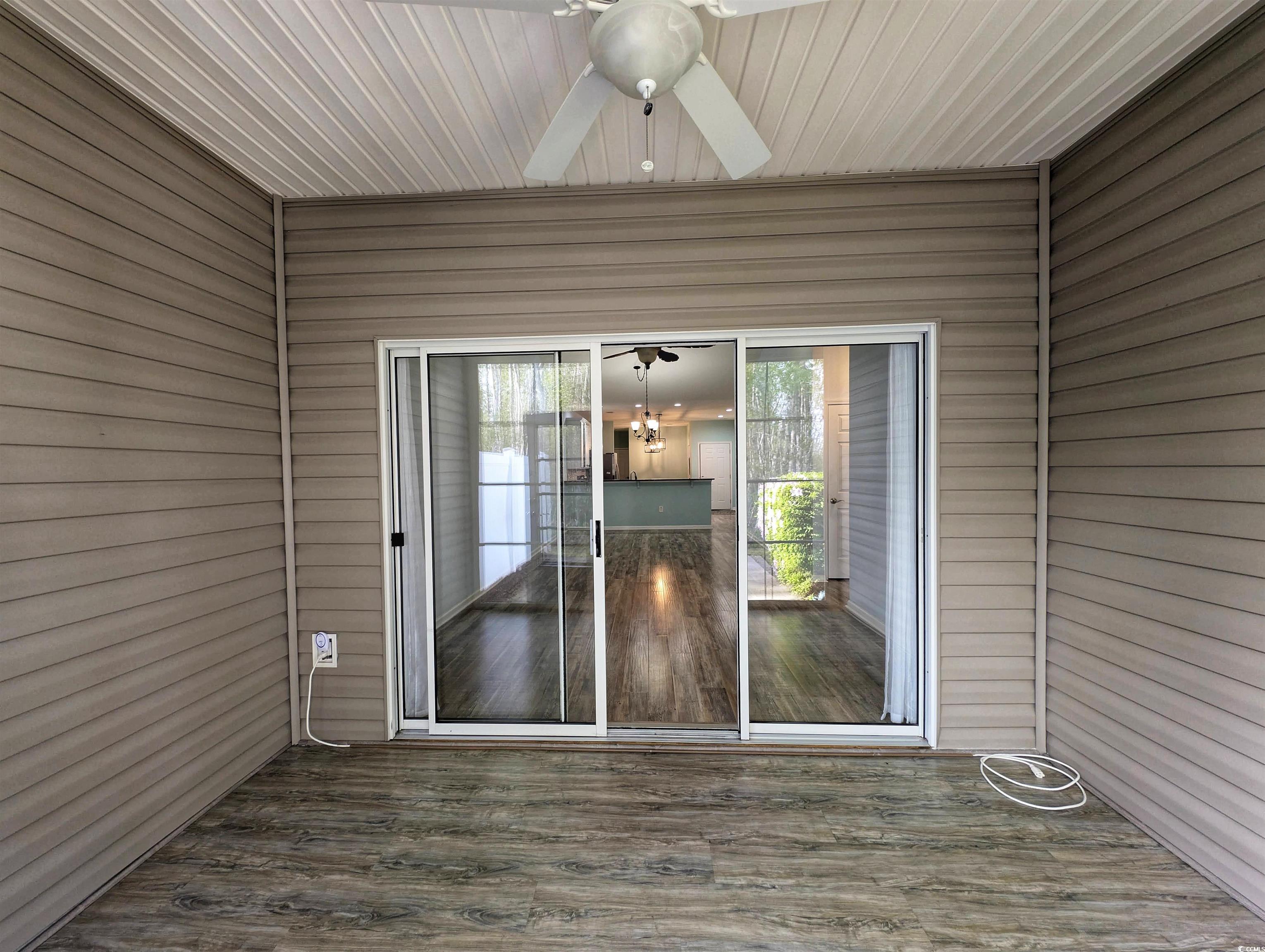 400 Woodpecker Ln. Property Photo 29