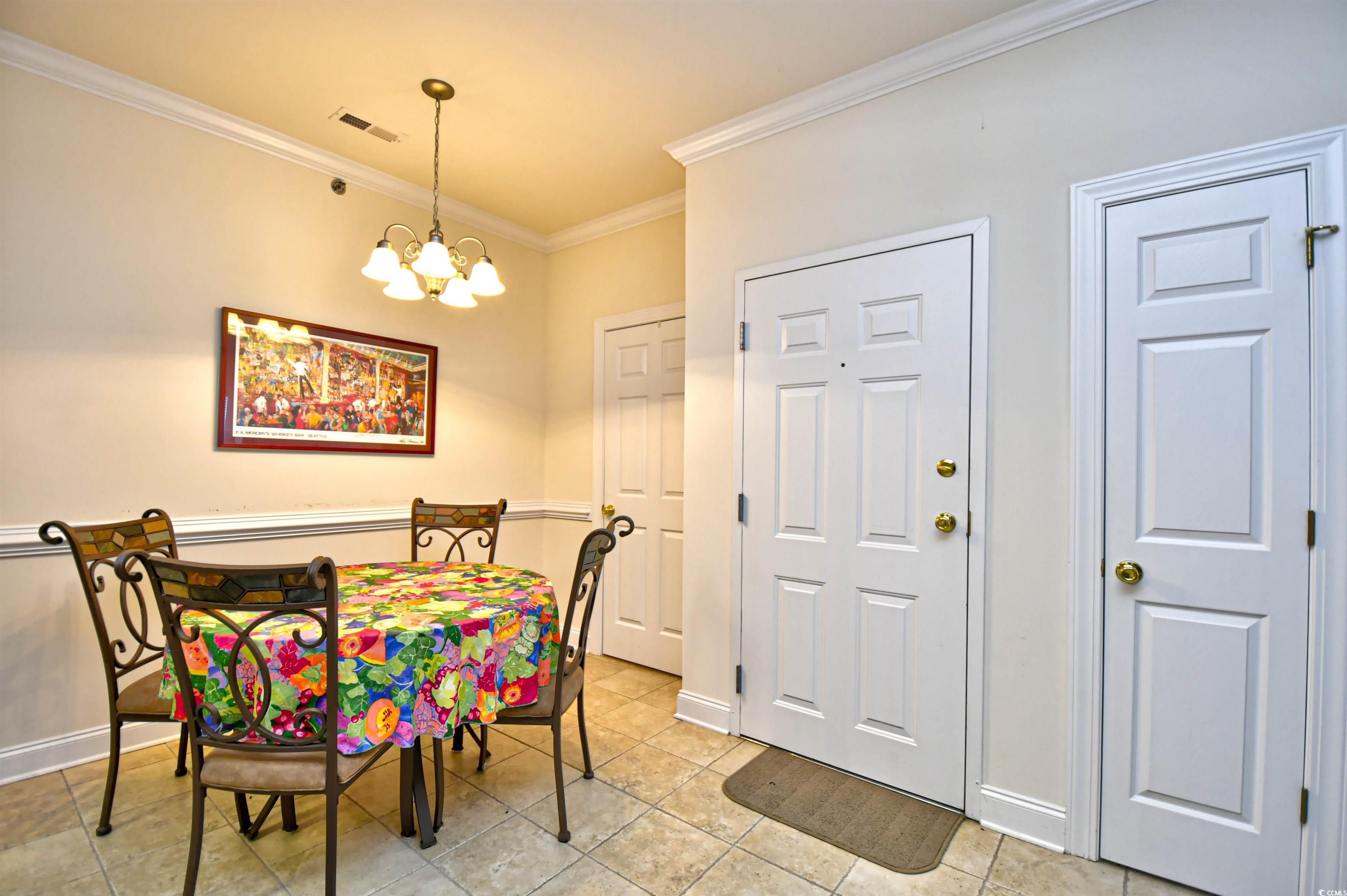 2013 Silvercrest Dr. Property Photo 6