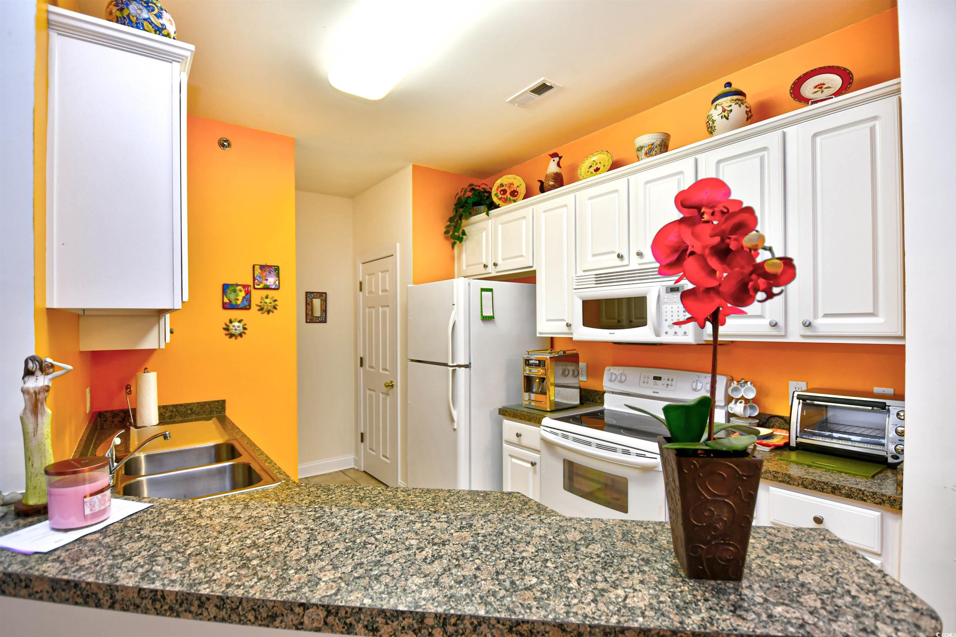 2013 Silvercrest Dr. Property Photo 13