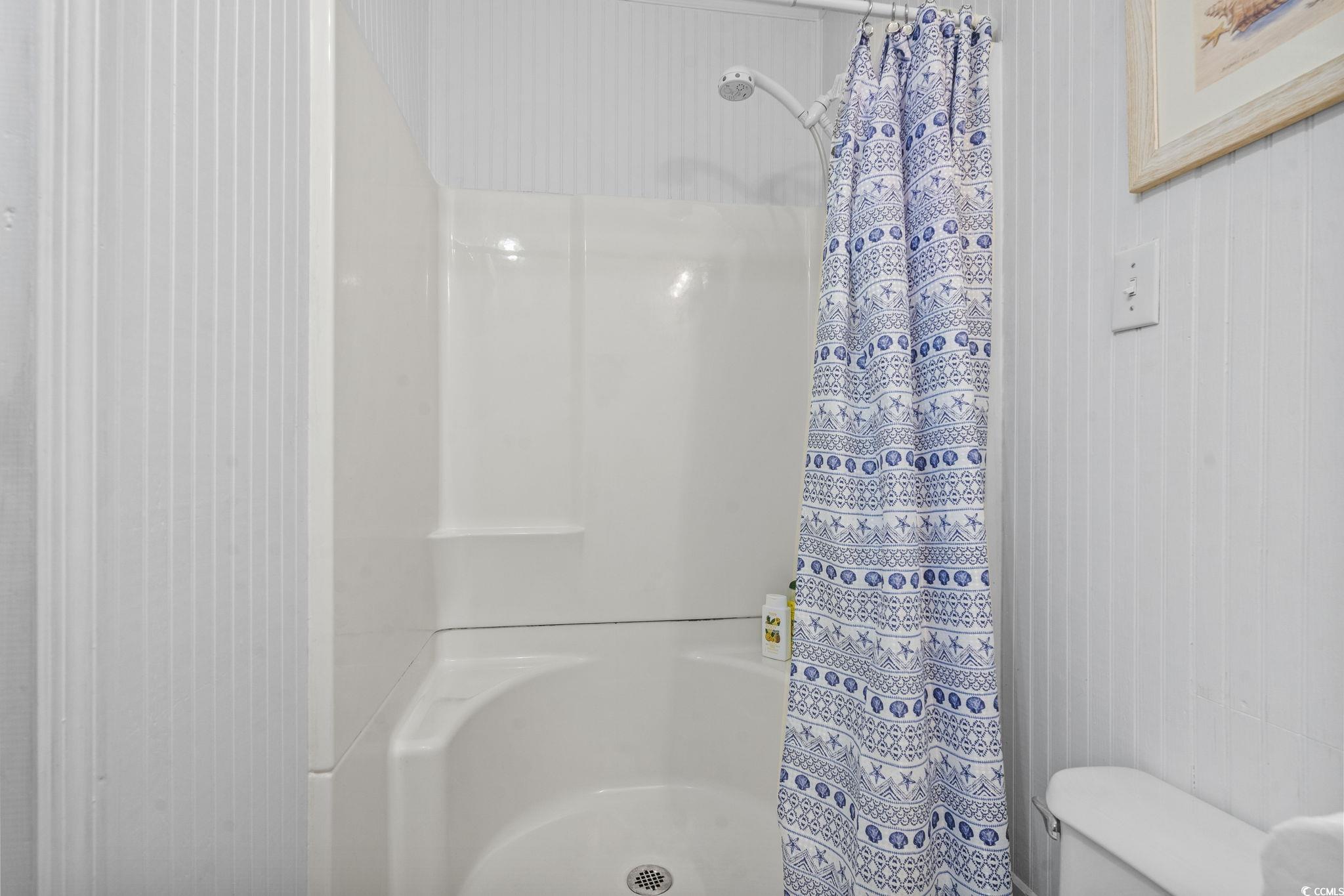 401 Hillside Dr. N Property Photo 12