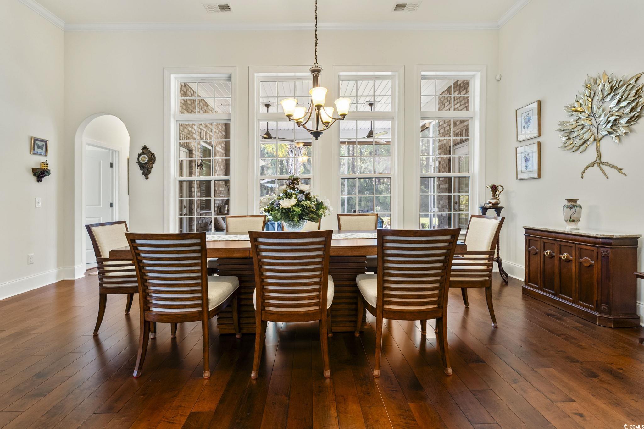 811 Oxbow Dr. Property Photo 9