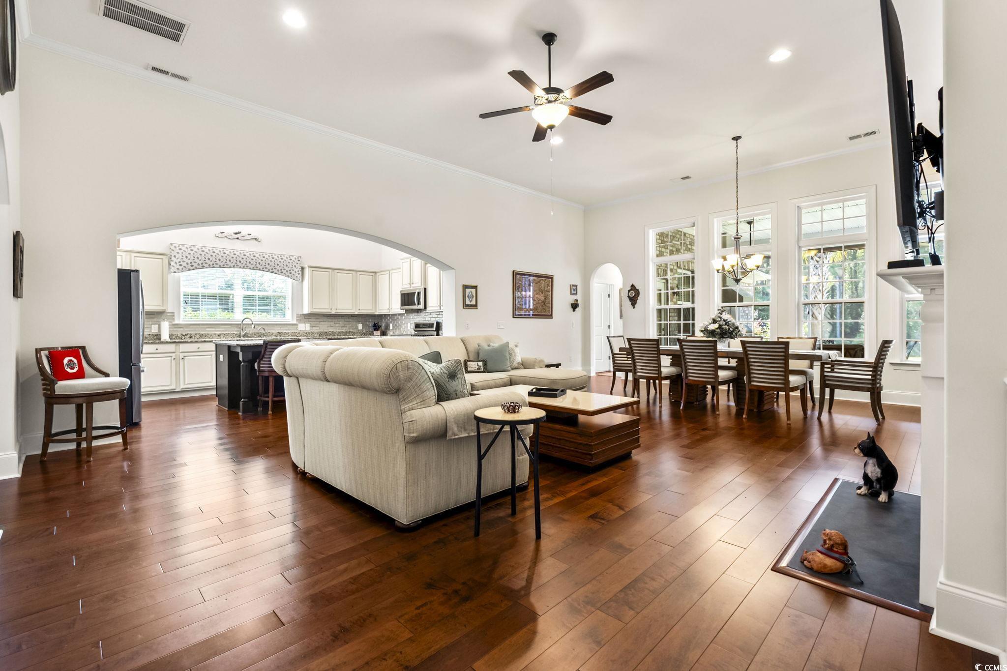 811 Oxbow Dr. Property Photo 13