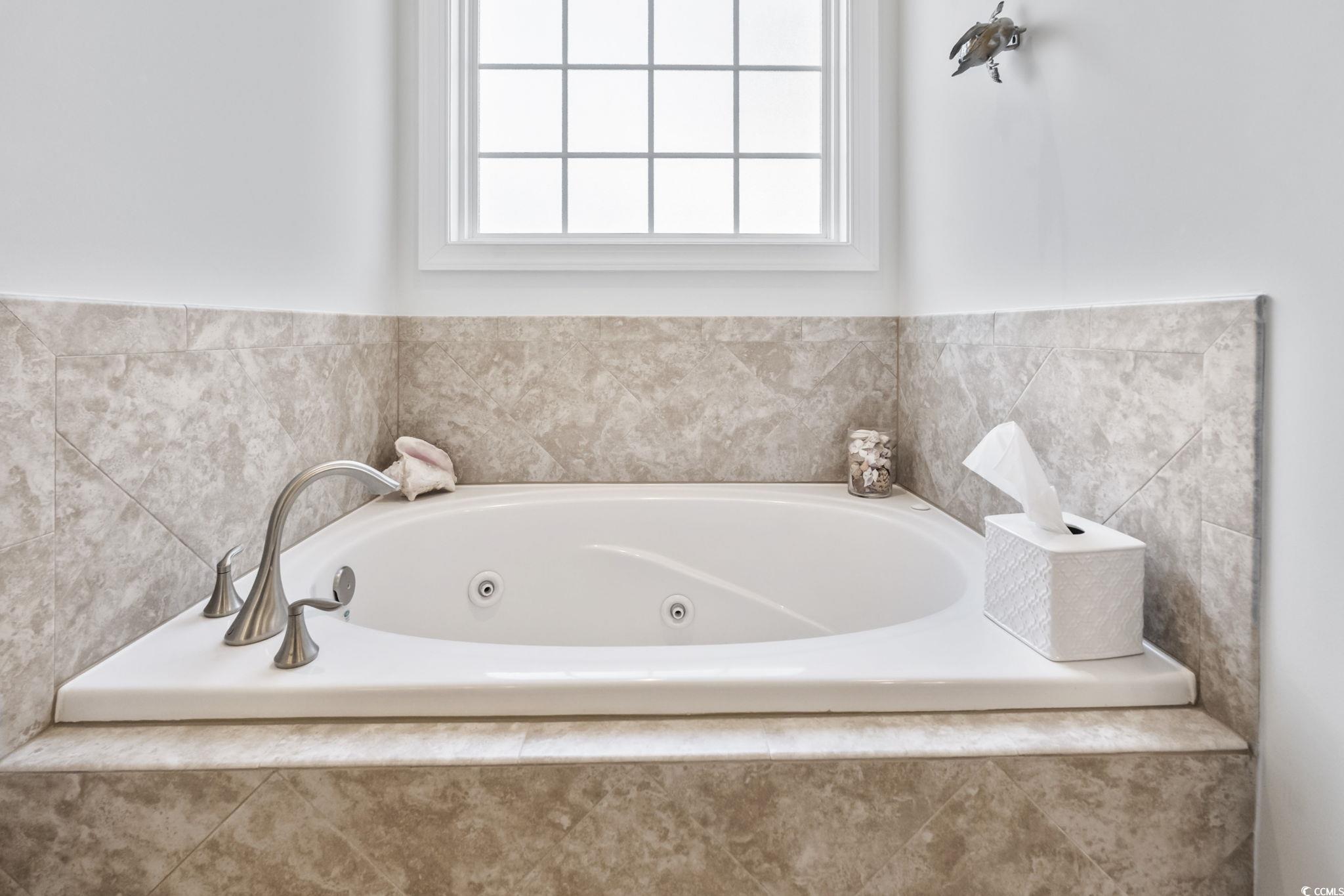 811 Oxbow Dr. Property Photo 20