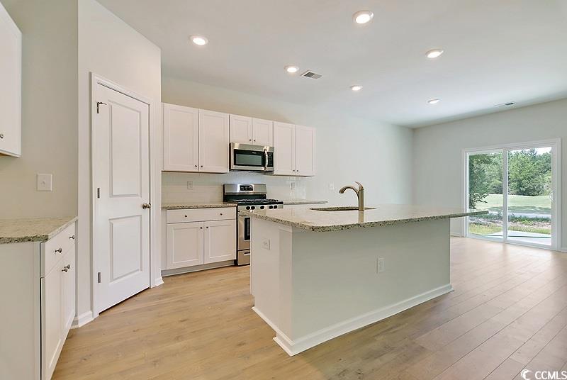 1112 Tibetan St. Property Photo 4