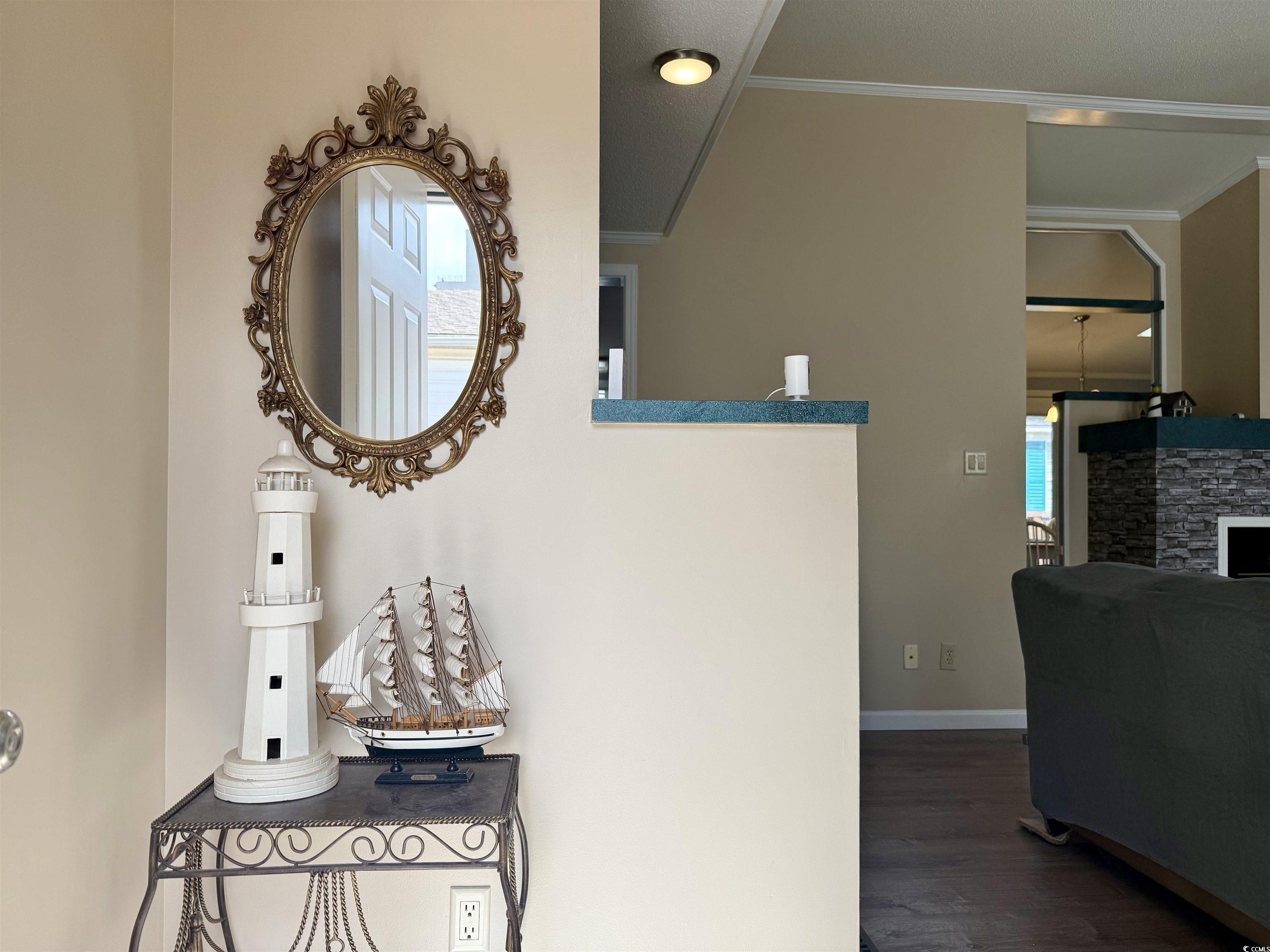 1687 Mason Circle Property Photo 2