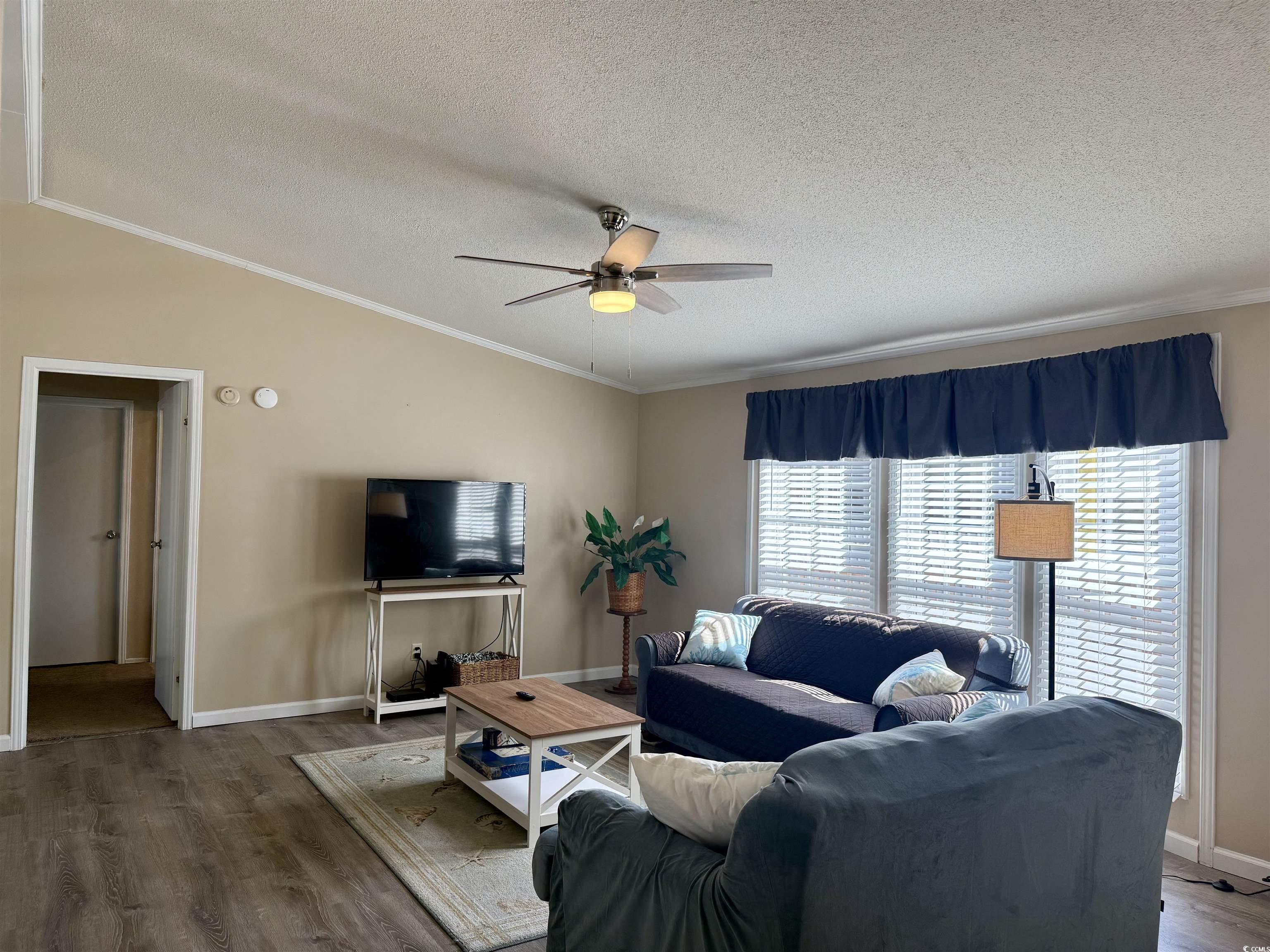 1687 Mason Circle Property Photo 6