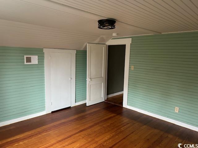 2708 Main St. Property Photo 27