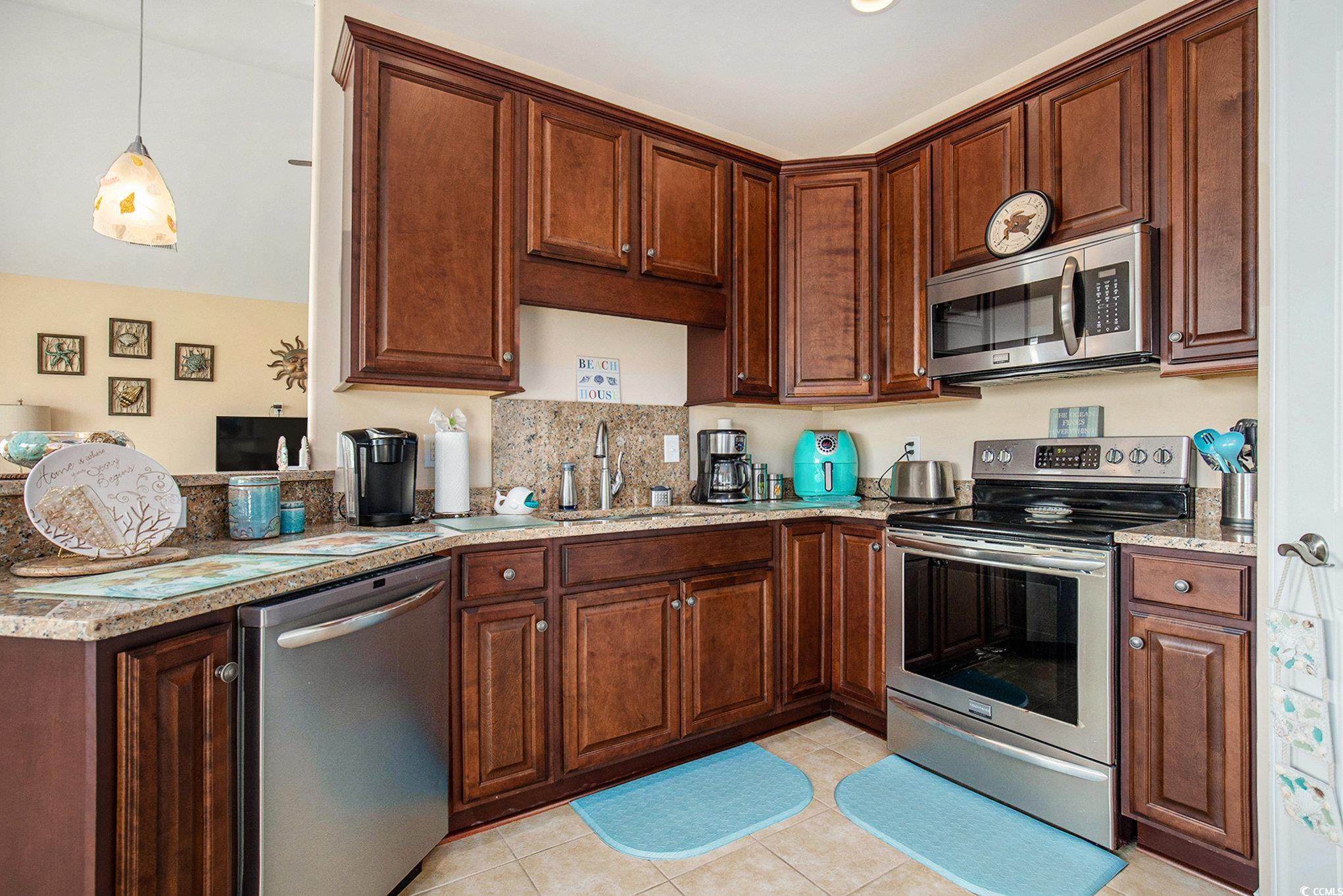 601 Gayle St. Property Photo 13