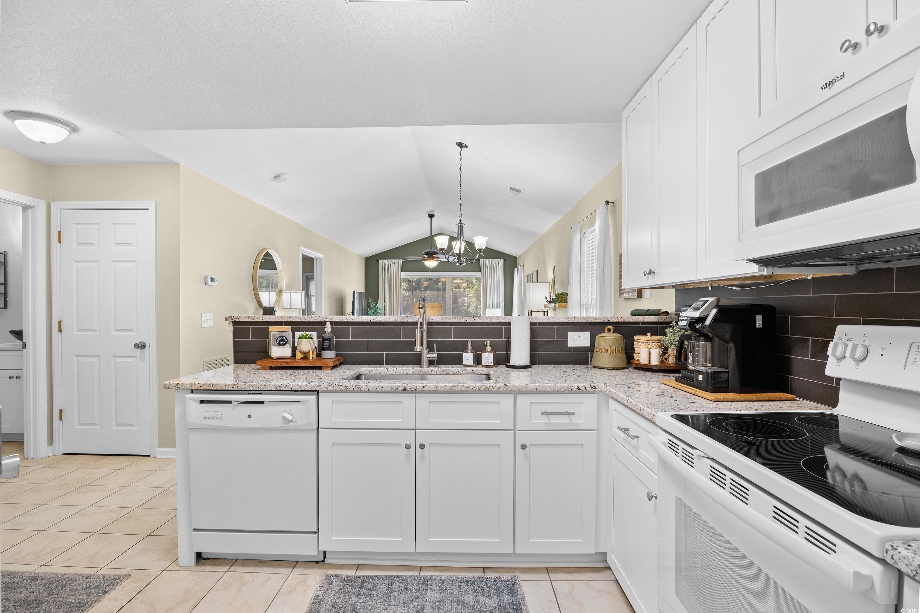 1242 River Oaks Dr. Property Photo 9