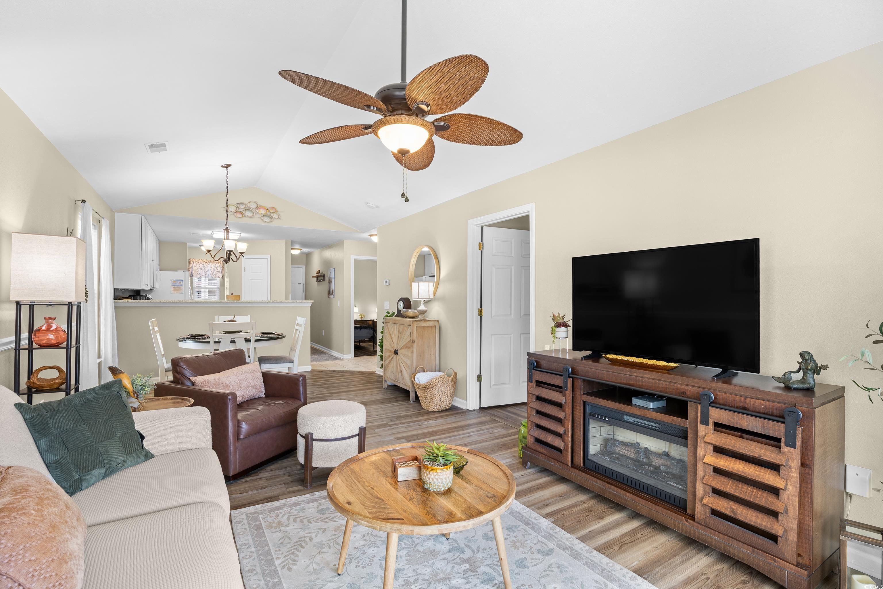 1242 River Oaks Dr. Property Photo 18