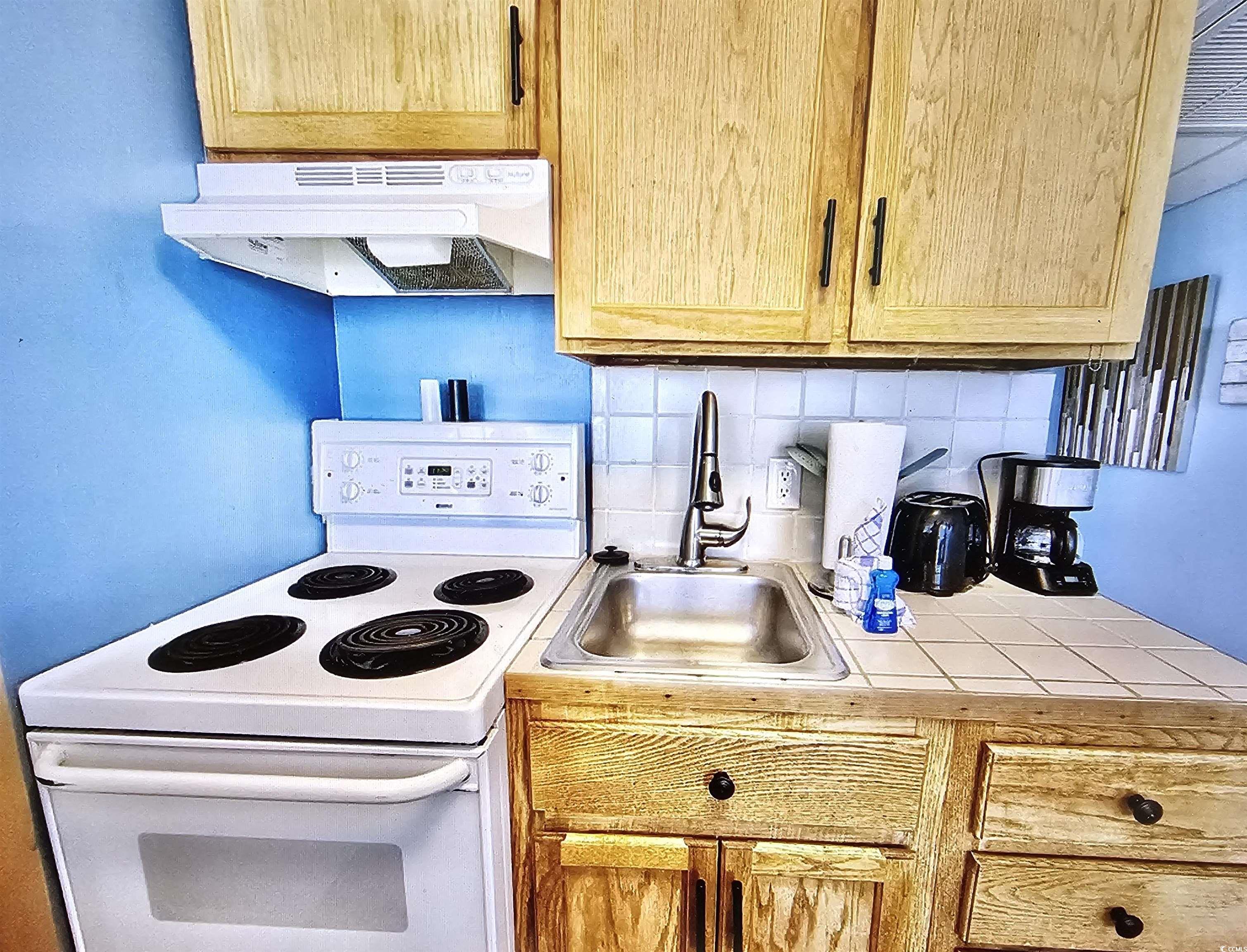 2310 Ocean Blvd. N Property Photo 10