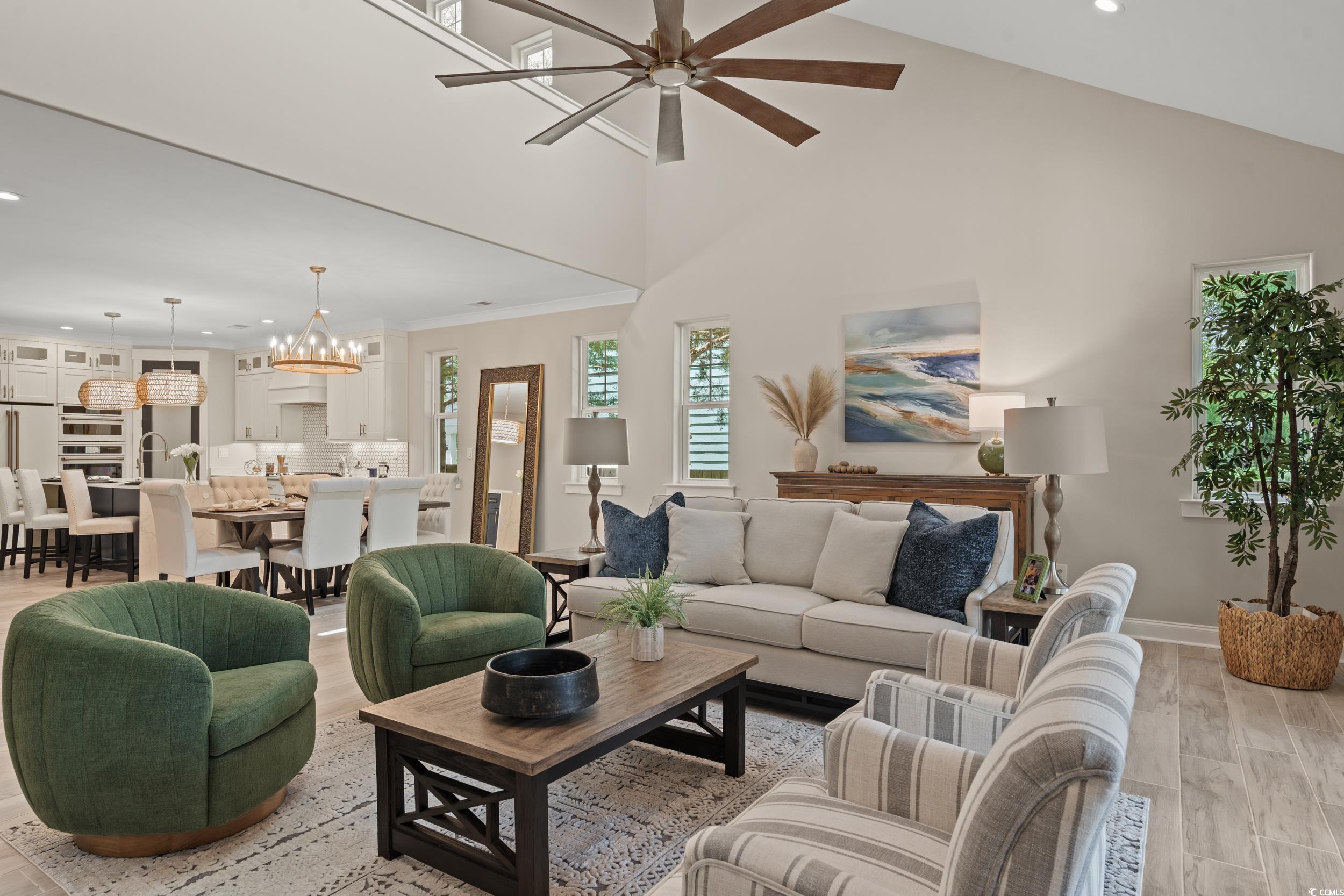 407 N Highland Way Property Photo 4