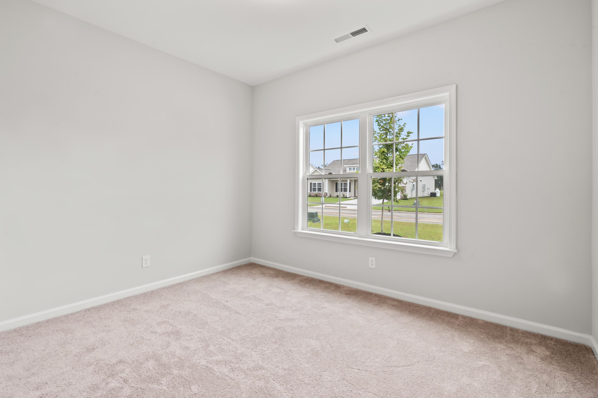 174 Stillbrook Dr. Property Photo 12