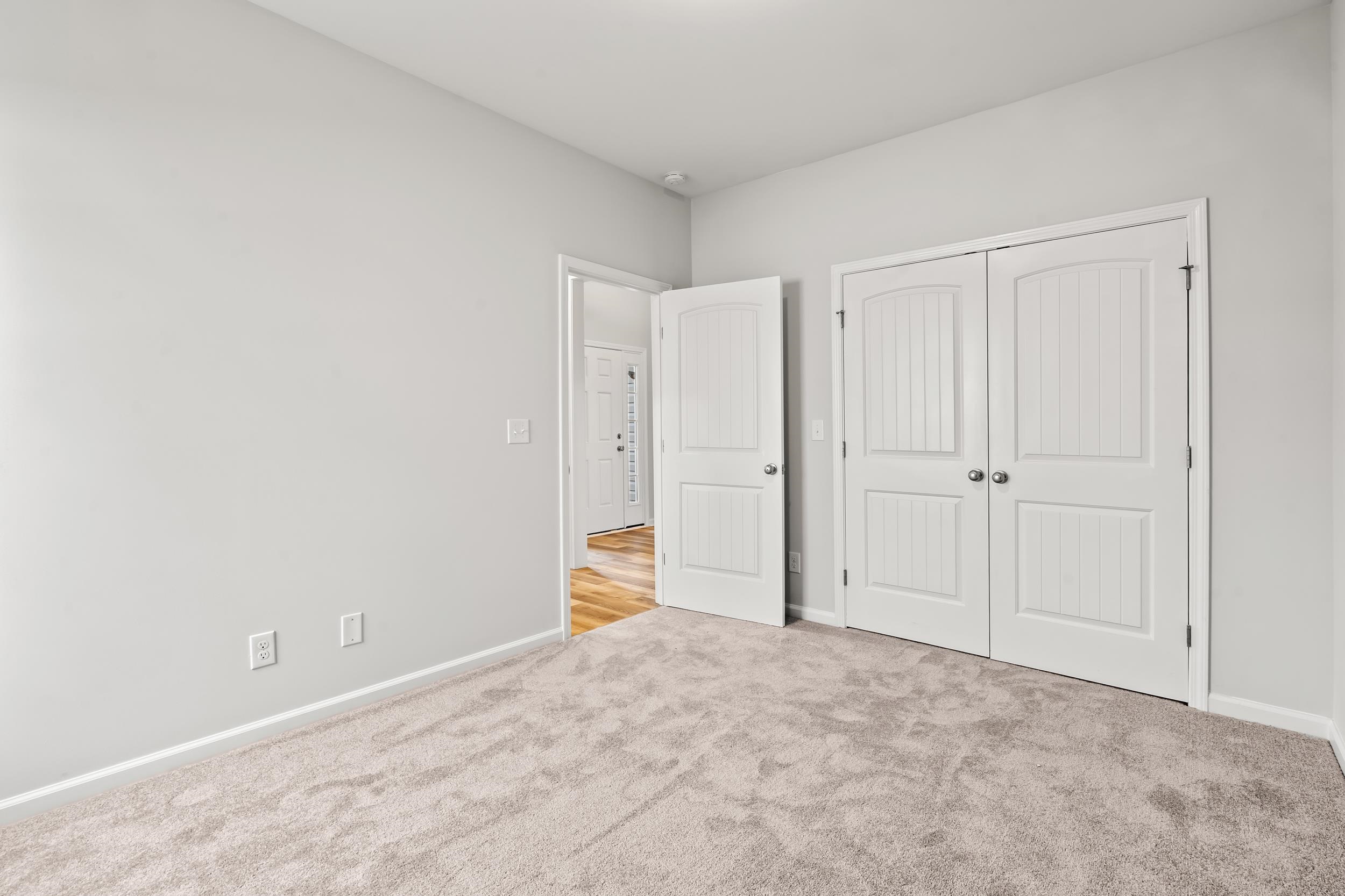 174 Stillbrook Dr. Property Photo 16