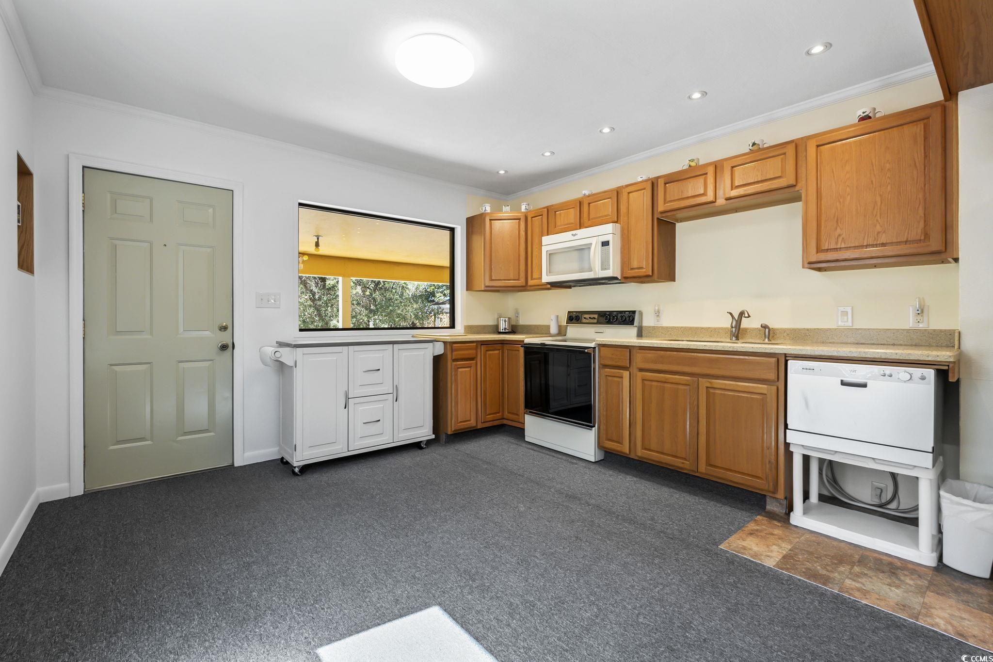 413 30th Ave. N Property Photo 25