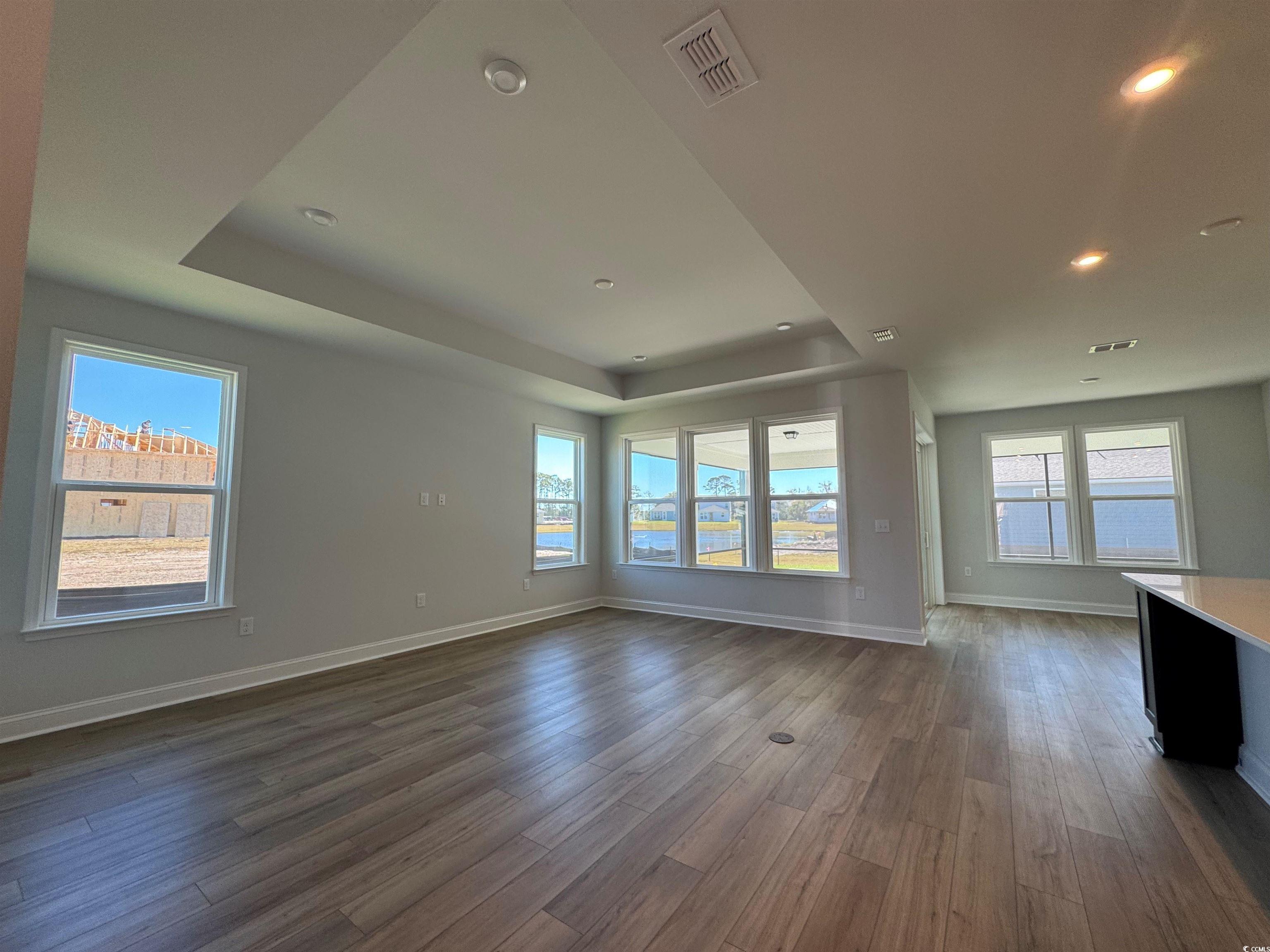 1135 Grinnell St. Property Photo 3